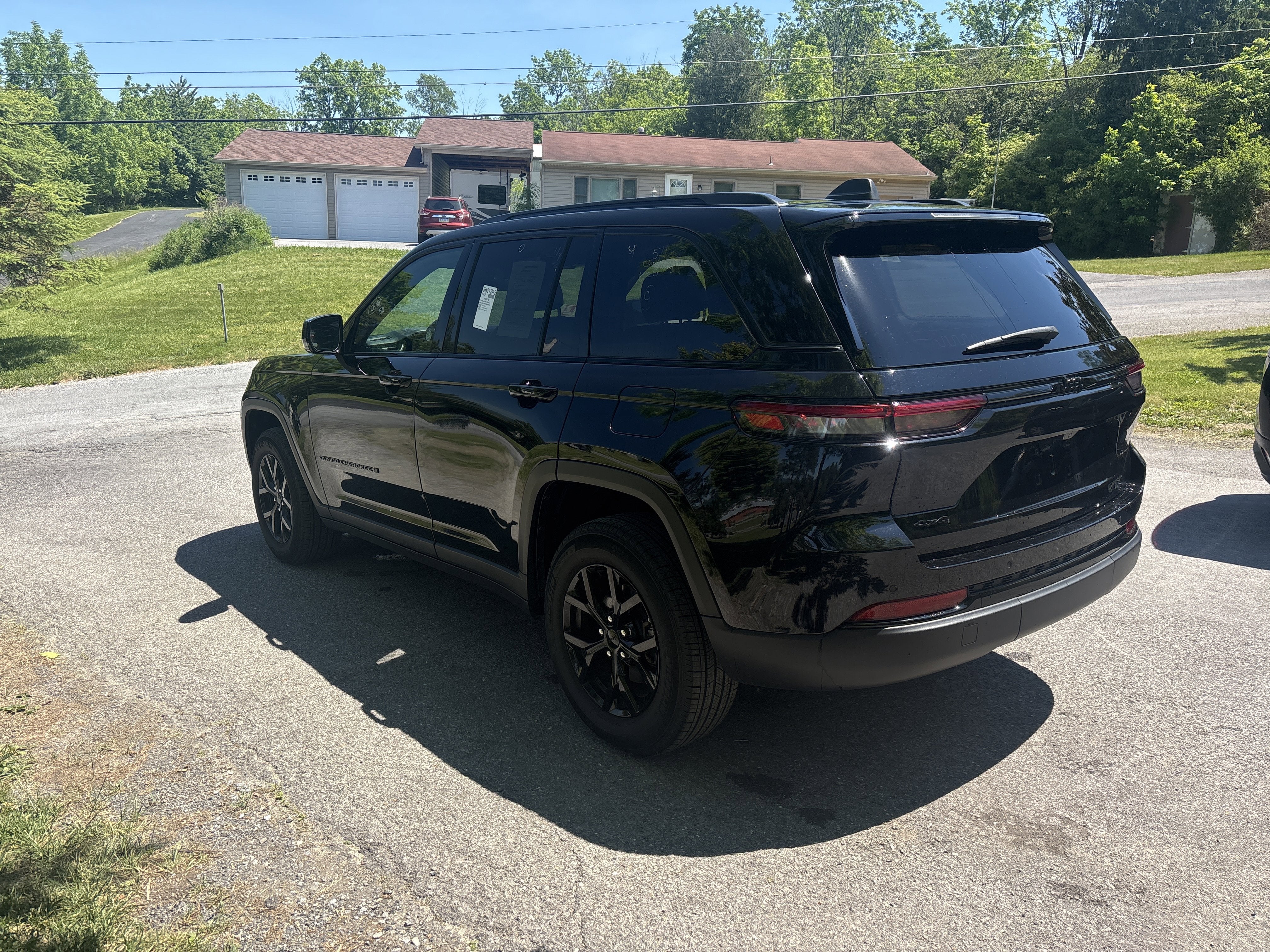 2025 Jeep Grand Cherokee Altitude