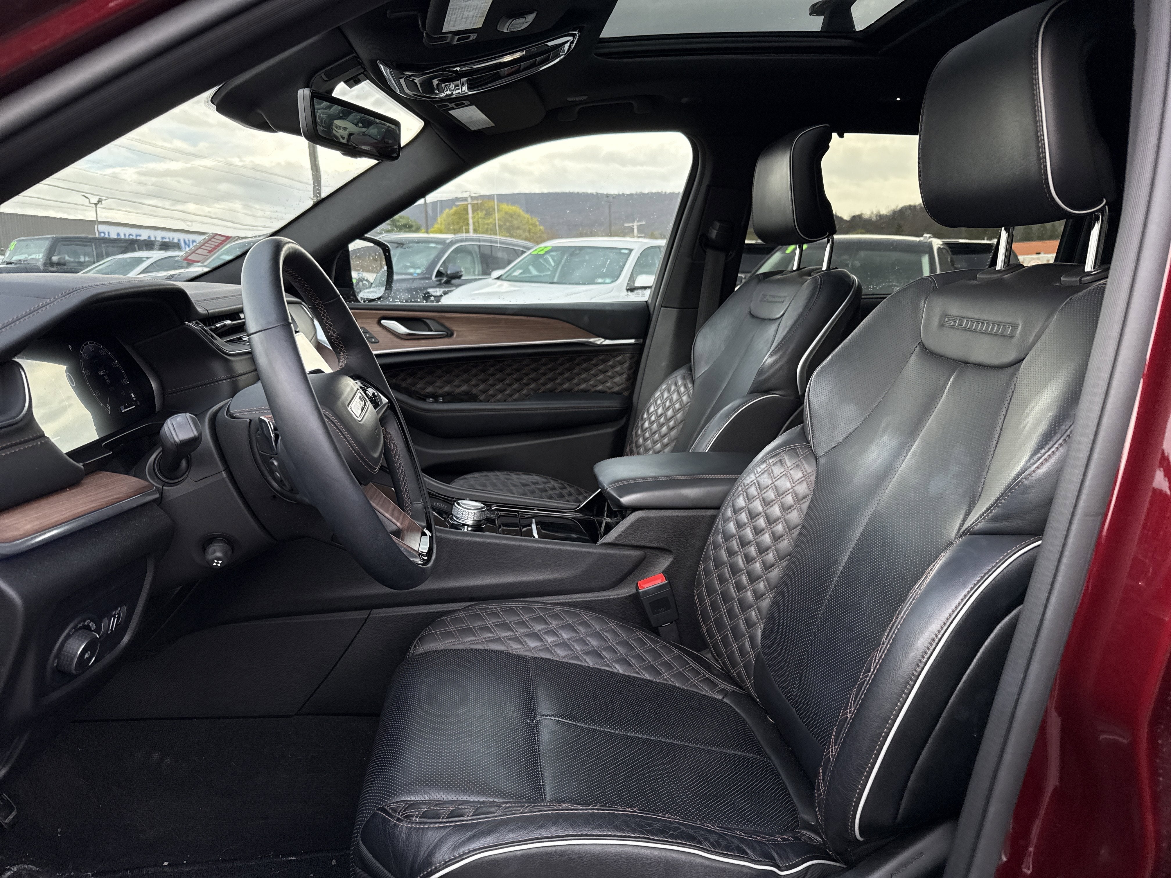 2022 Jeep Grand Cherokee L Summit