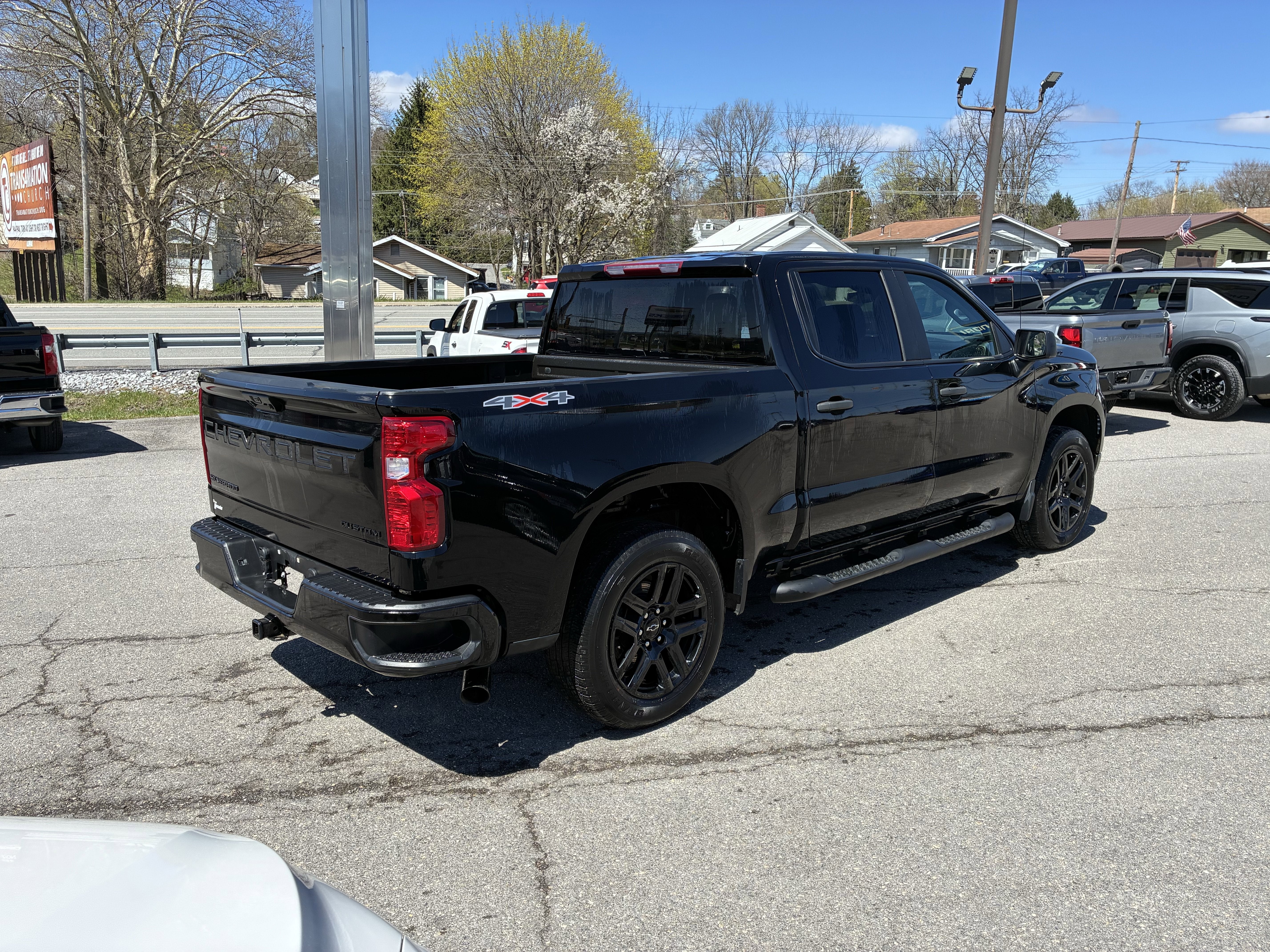 2024 Chevrolet Silverado 1500 Custom