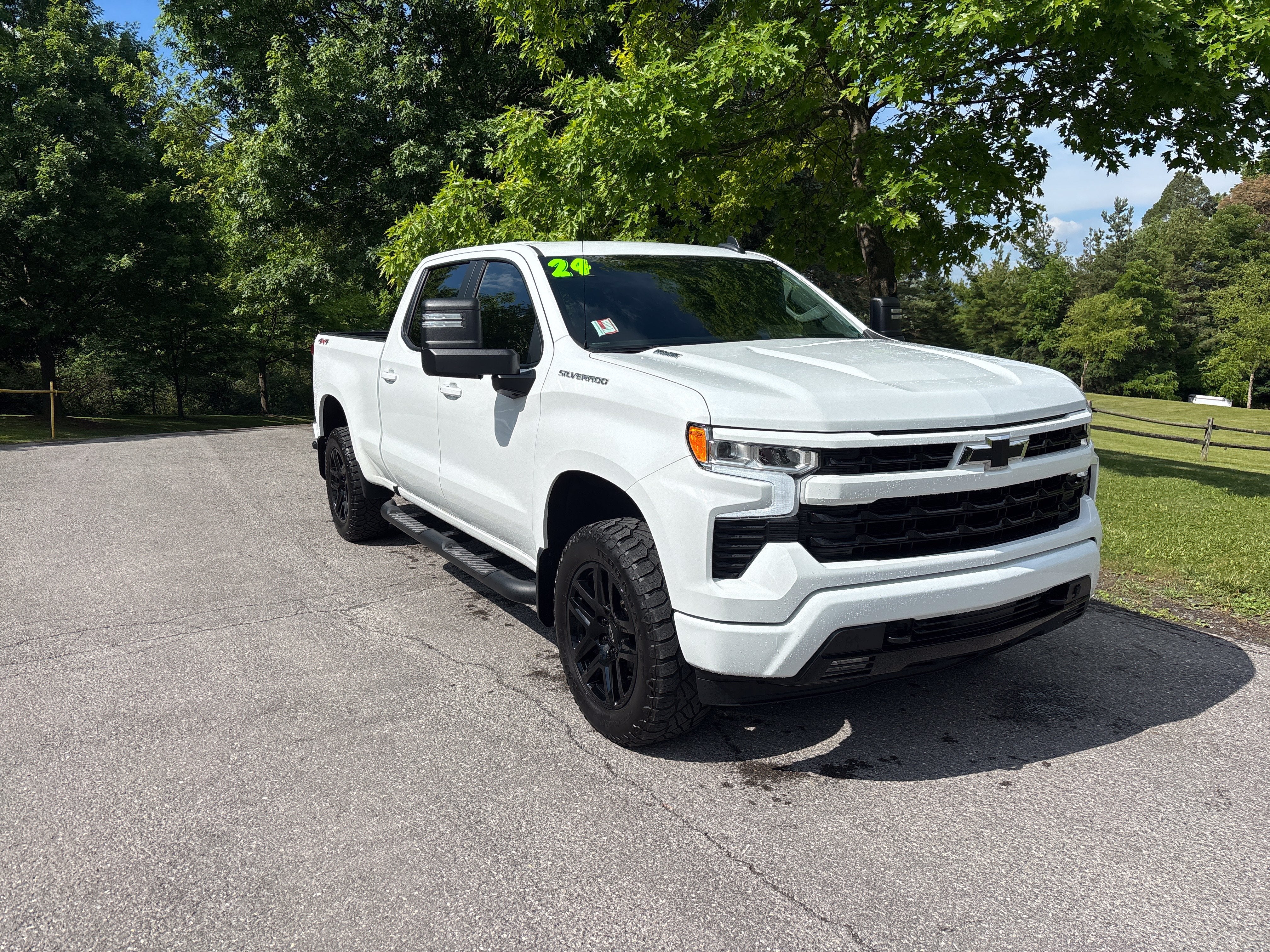 2024 Chevrolet Silverado 1500 RST