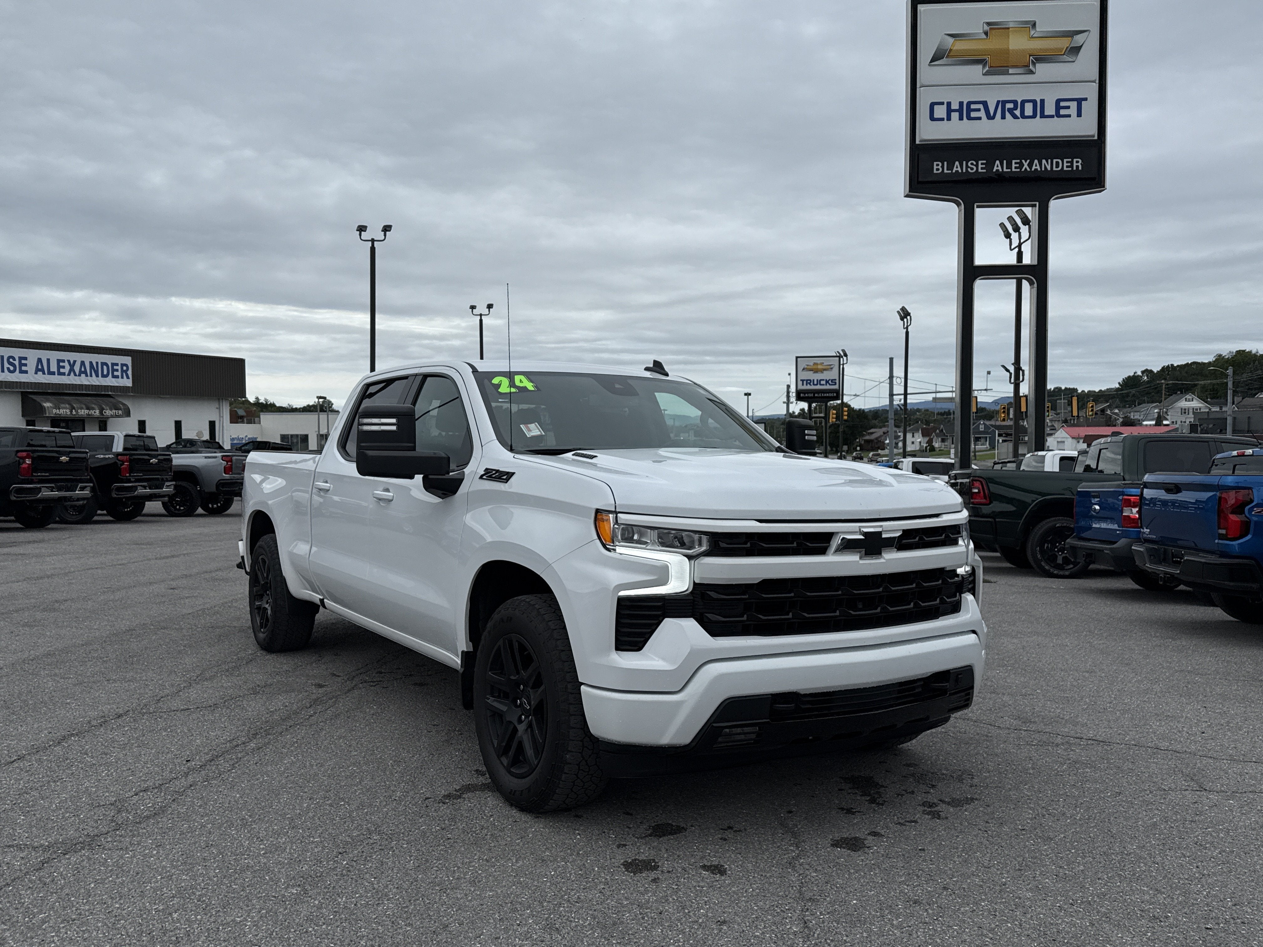 2024 Chevrolet Silverado 1500 RST