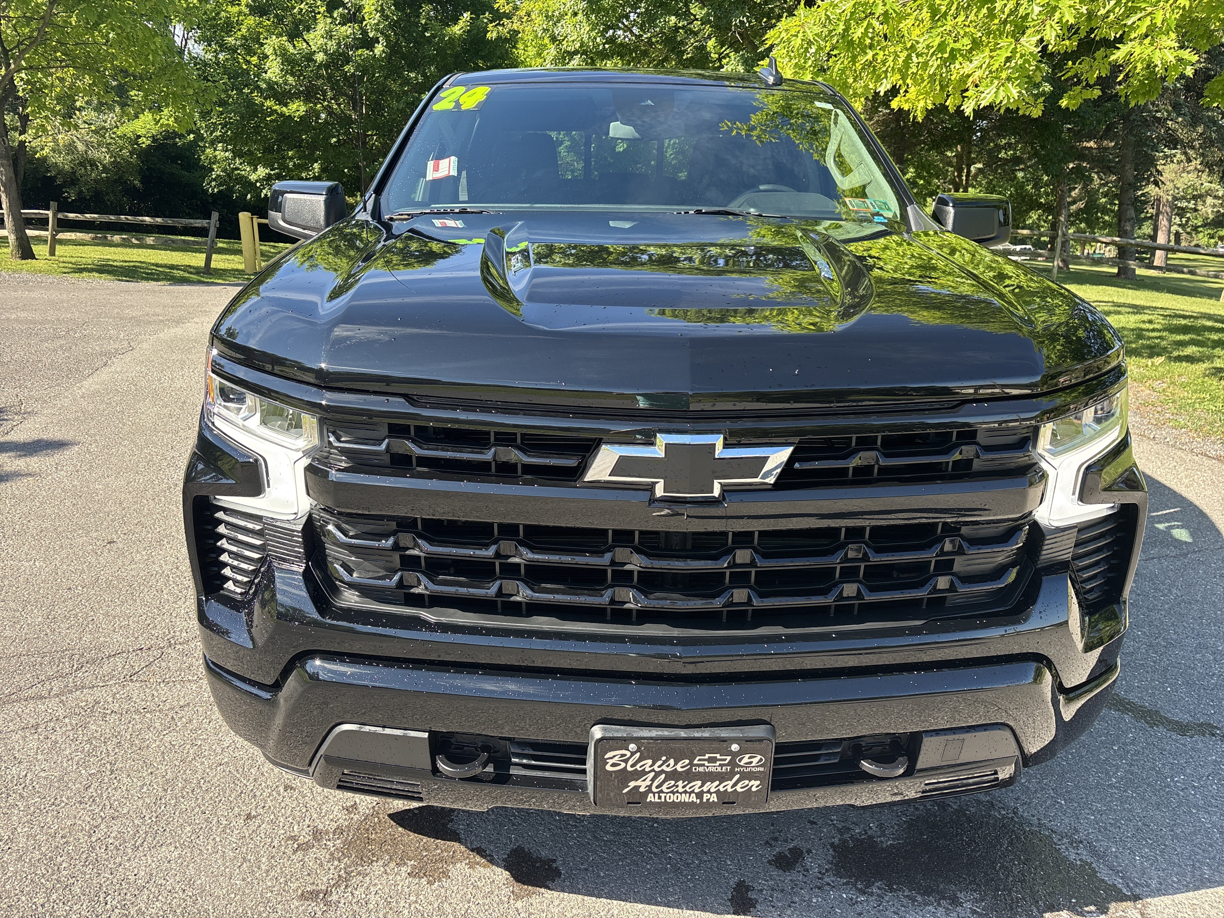 2024 Chevrolet Silverado 1500 RST