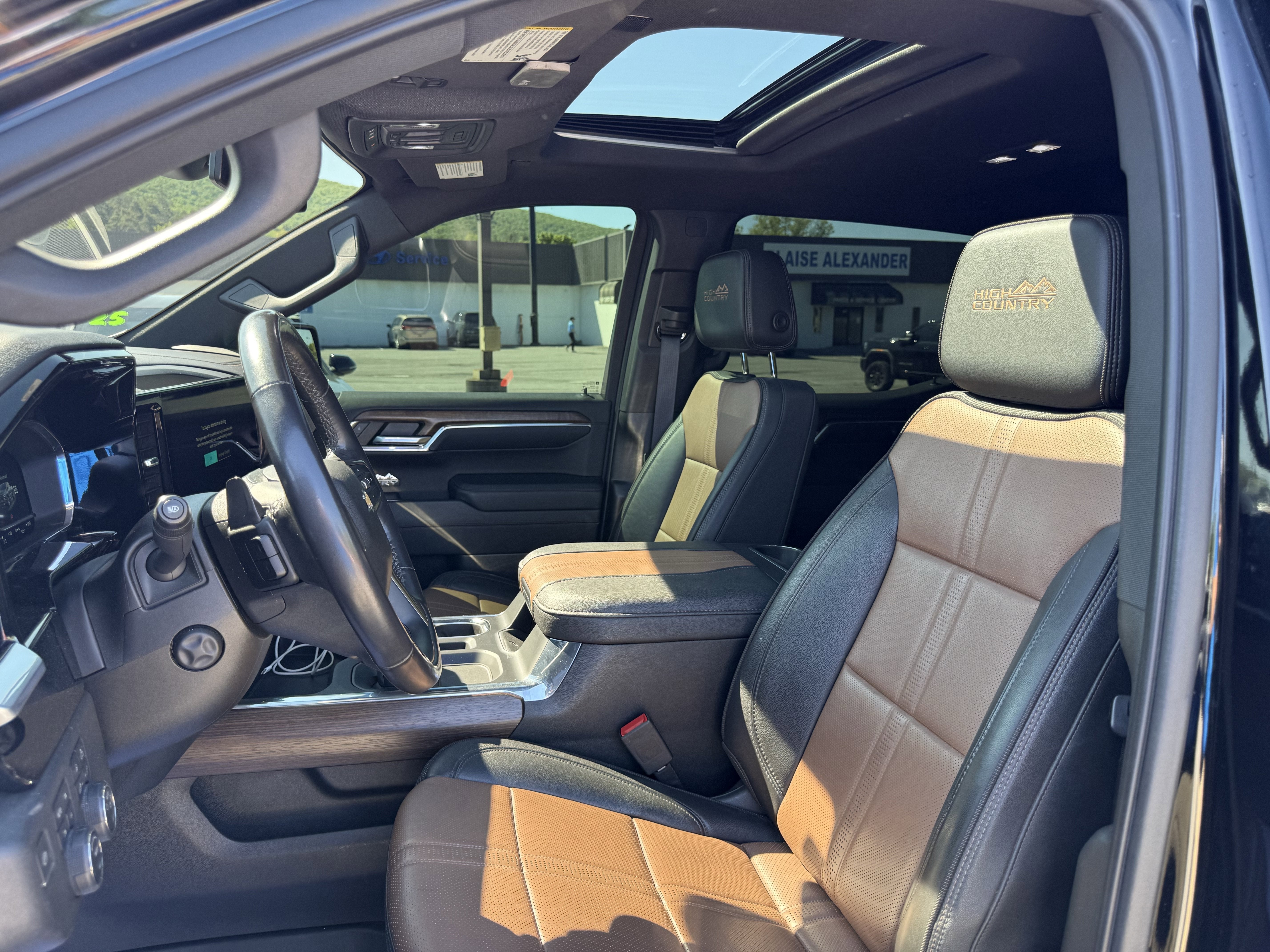 2023 Chevrolet Silverado 1500 High Country