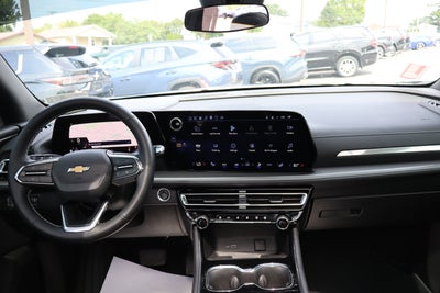 2025 Chevrolet Traverse AWD LT