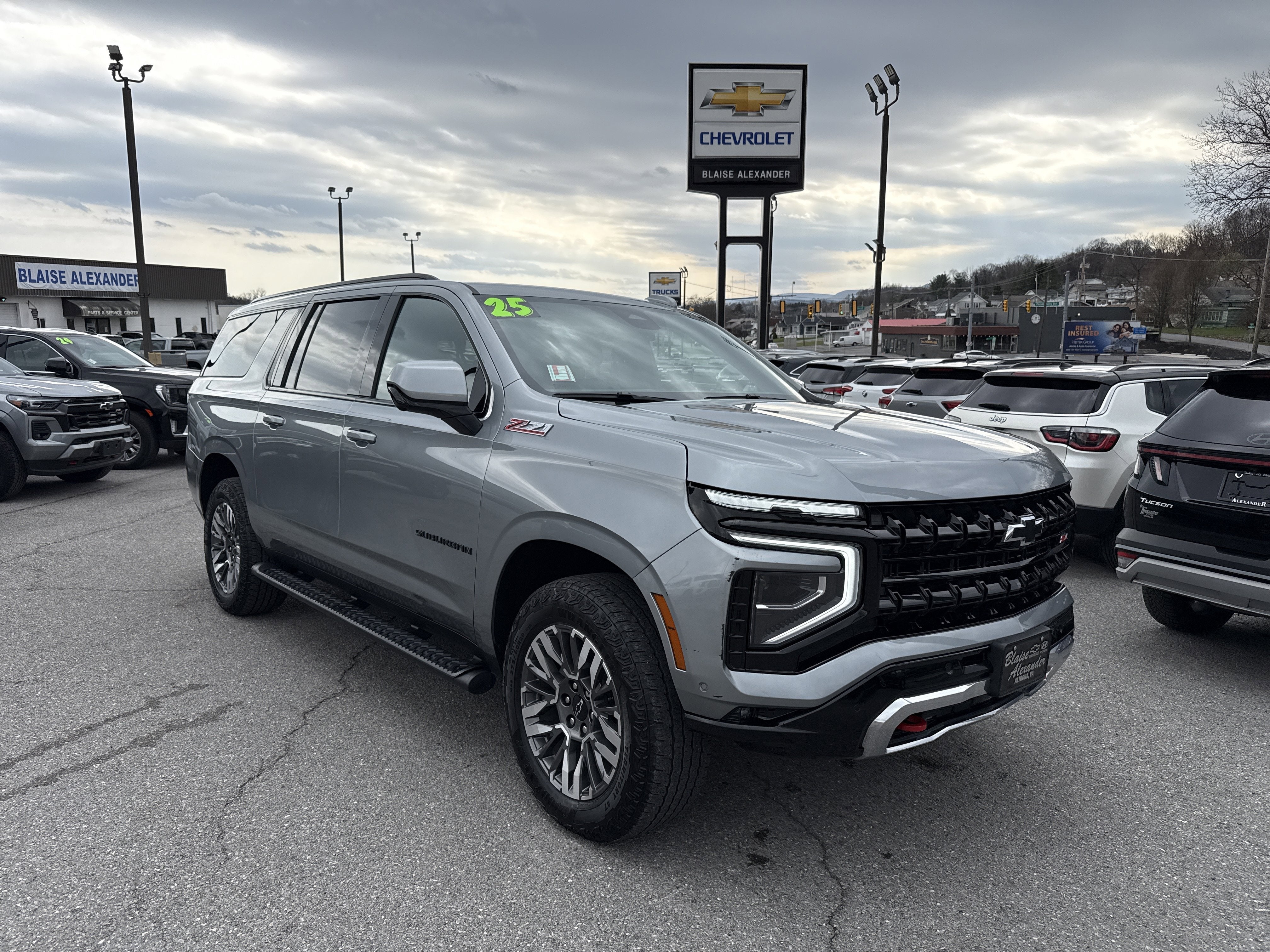 2025 Chevrolet Suburban Z71