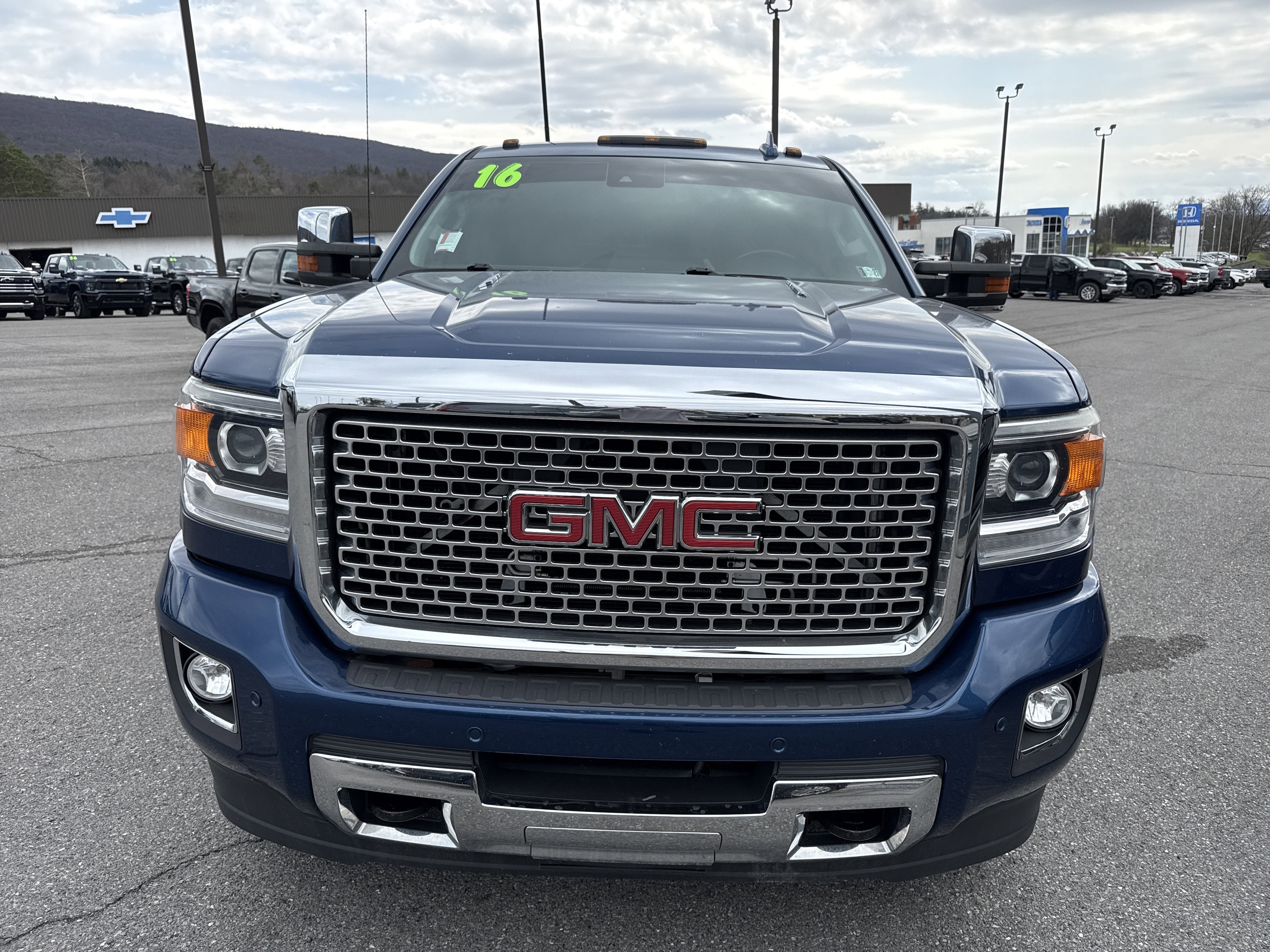 2016 GMC Sierra 2500HD Denali