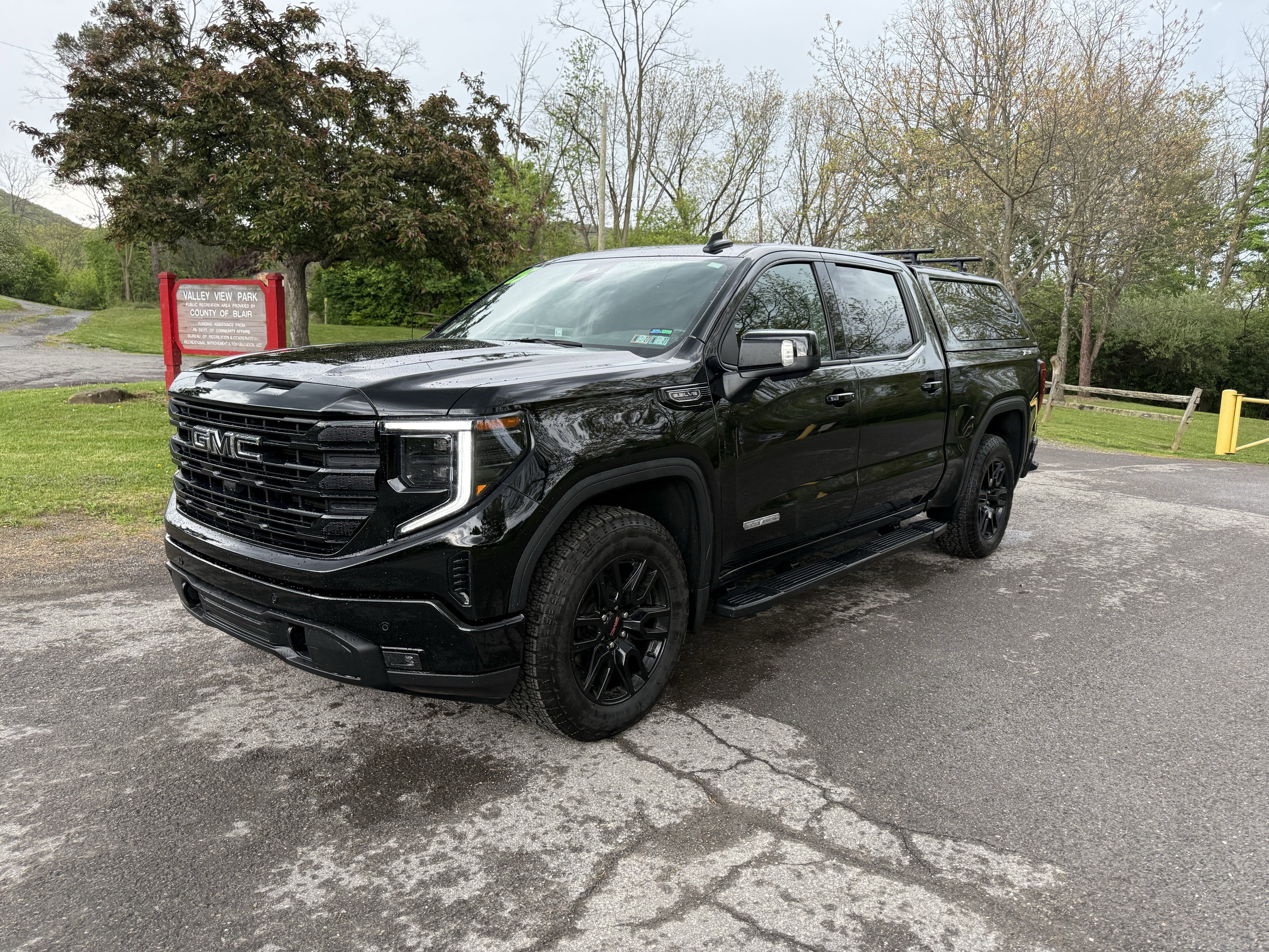 2025 GMC Sierra 1500 Elevation