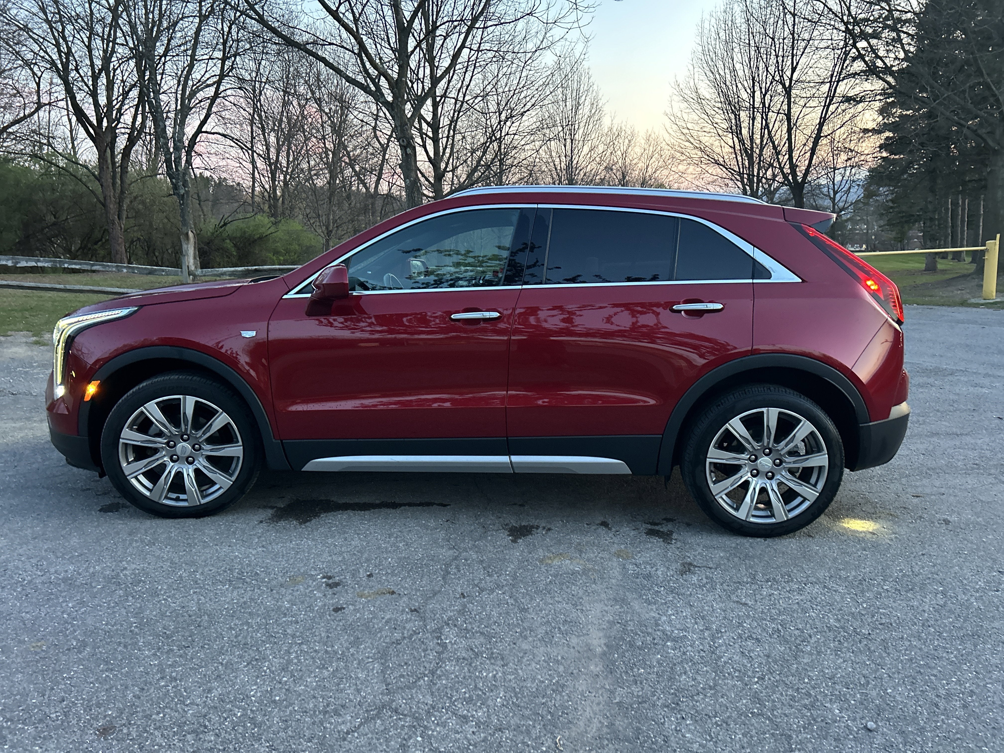 2019 Cadillac XT4 AWD Premium Luxury