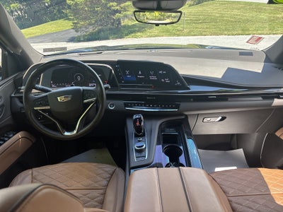 2023 Cadillac Escalade ESV 4WD Premium Luxury
