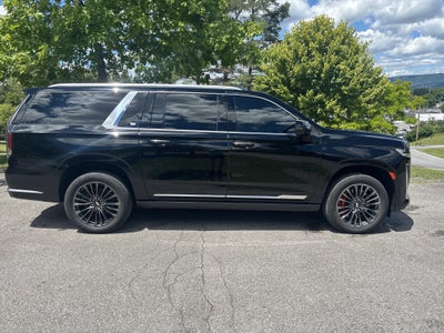 2023 Cadillac Escalade ESV 4WD Premium Luxury