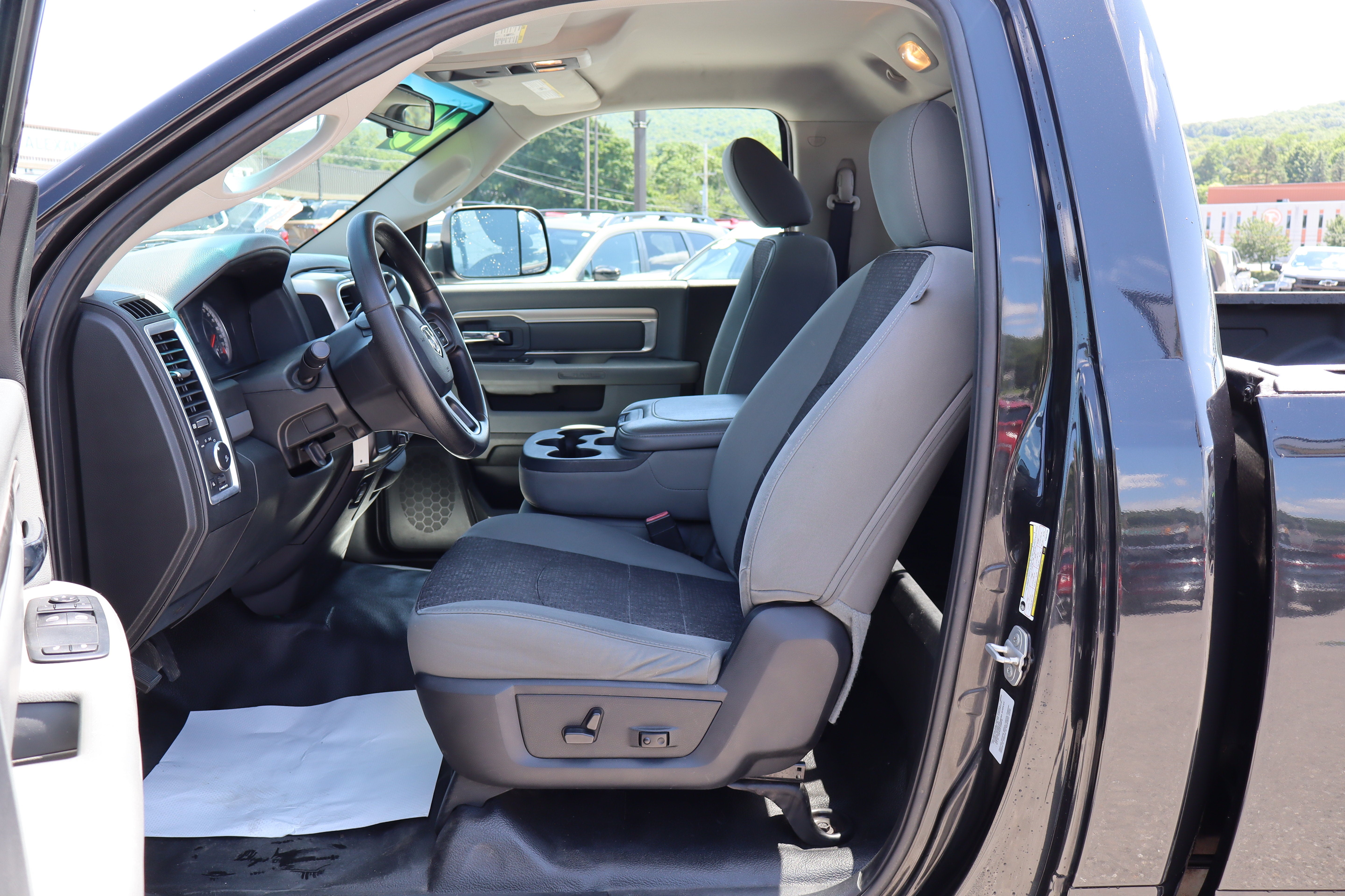 2015 RAM 3500 SLT