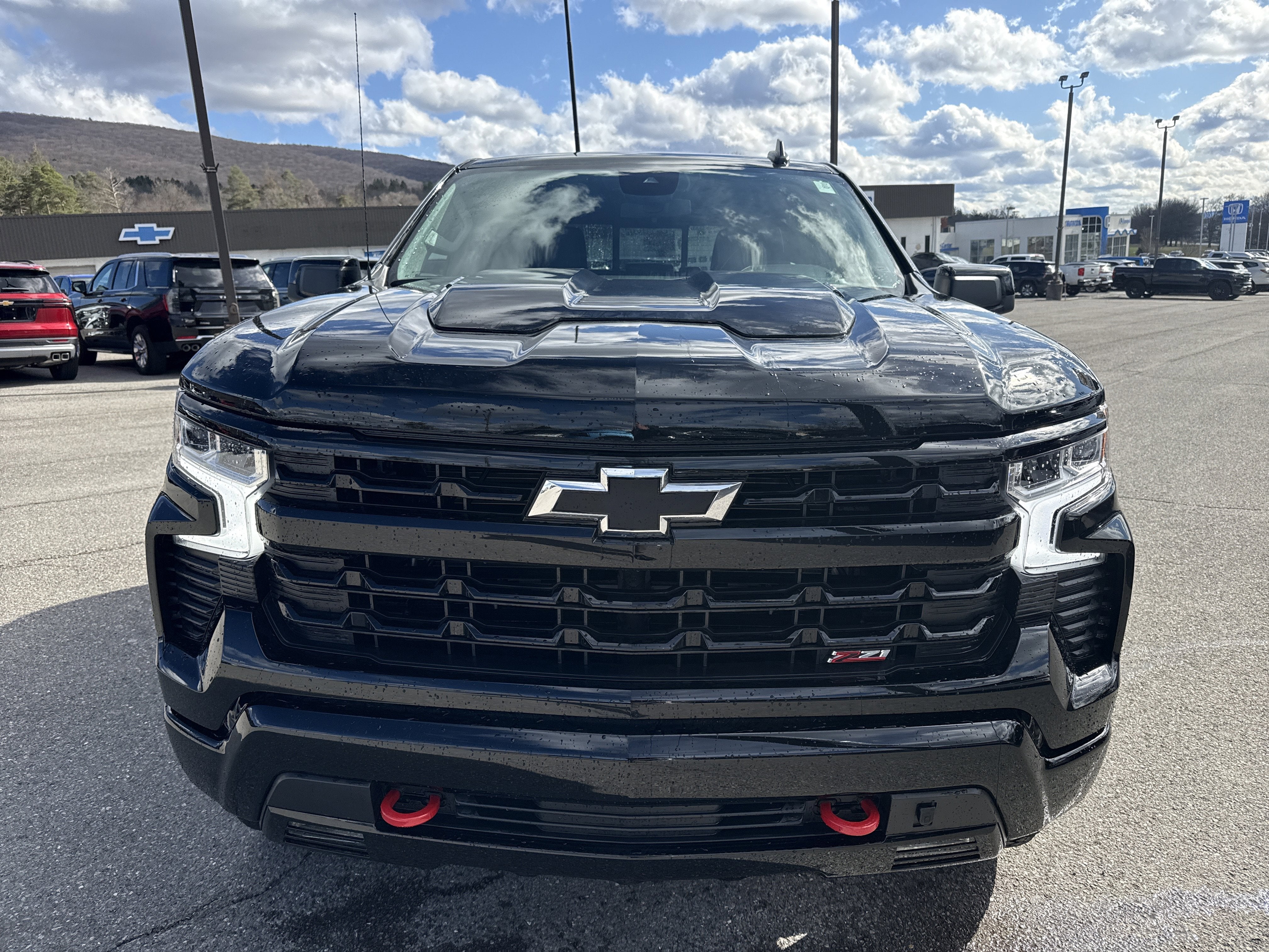 2025 Chevrolet Silverado 1500 LT Trail Boss