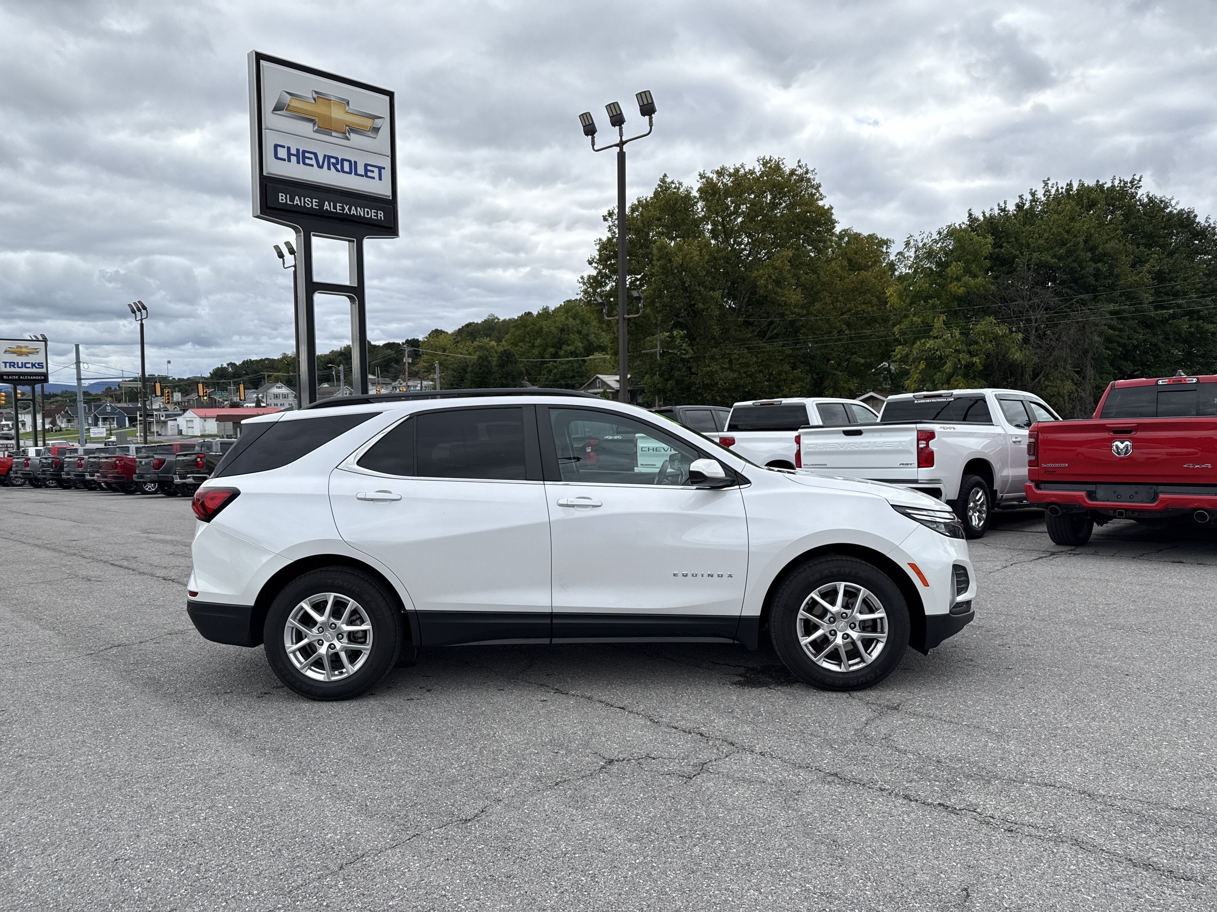 2022 Chevrolet Equinox LT