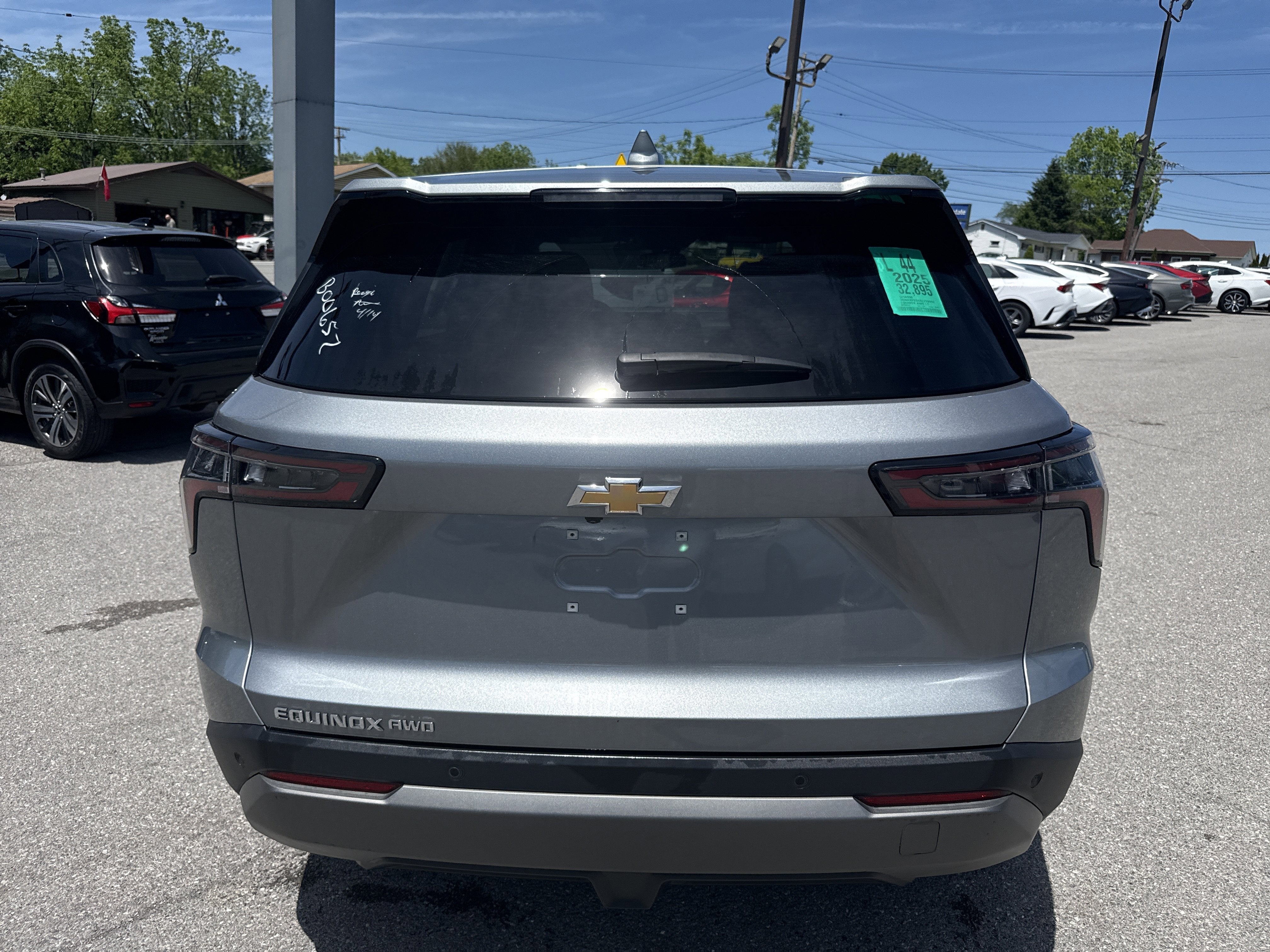 2025 Chevrolet Equinox AWD LT