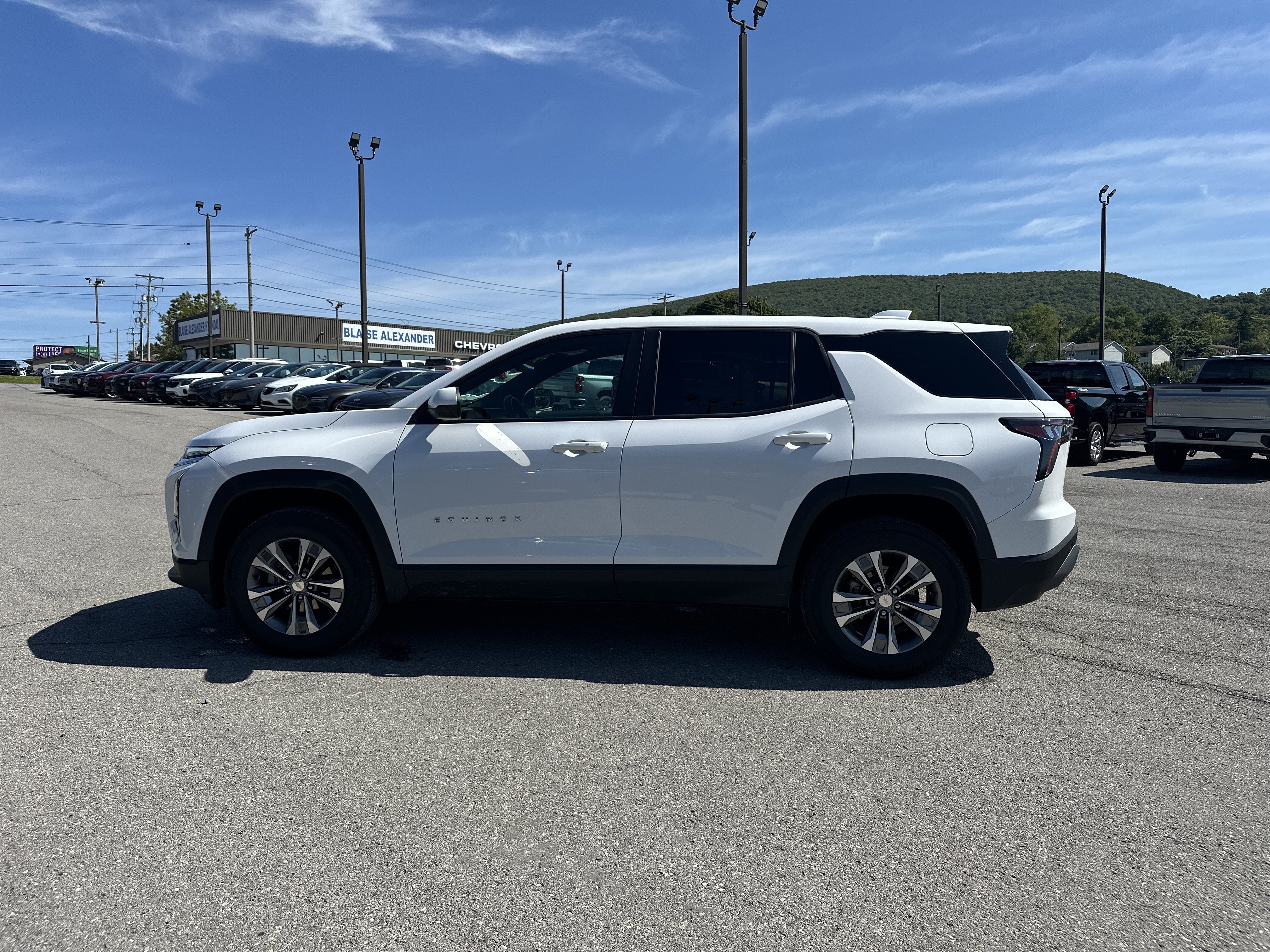 2026 Chevrolet Equinox AWD LT