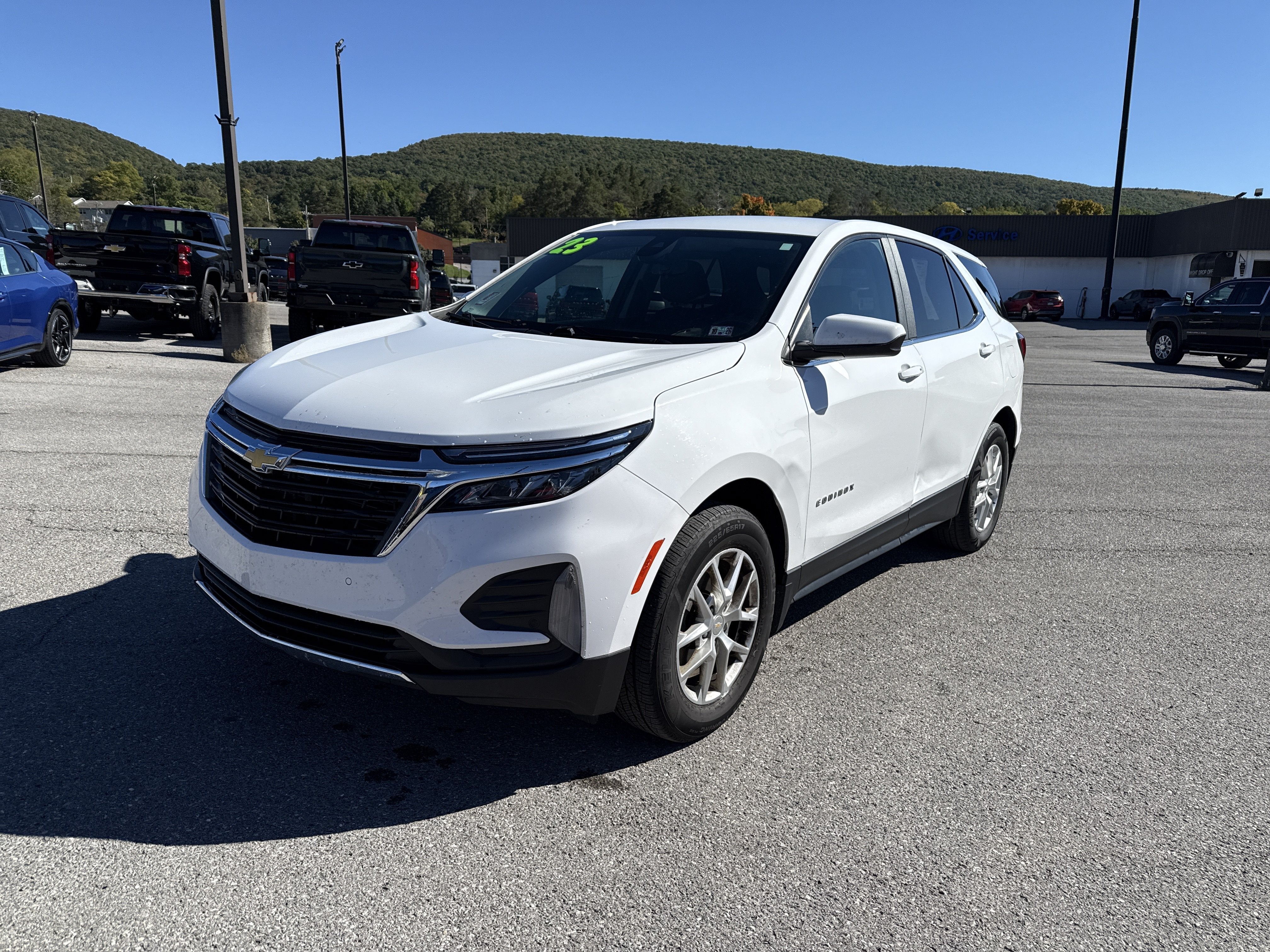 2023 Chevrolet Equinox LT