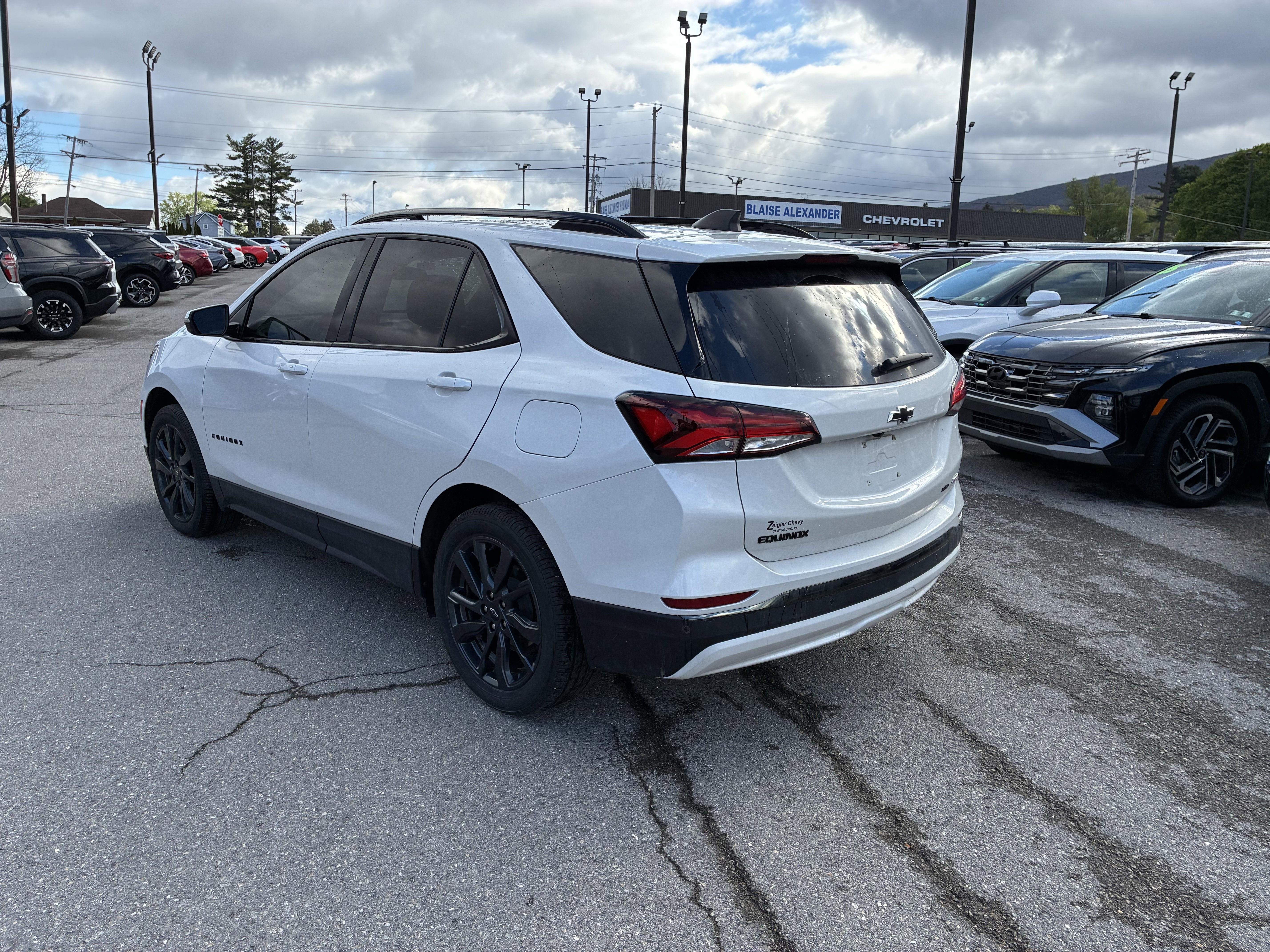 2023 Chevrolet Equinox RS
