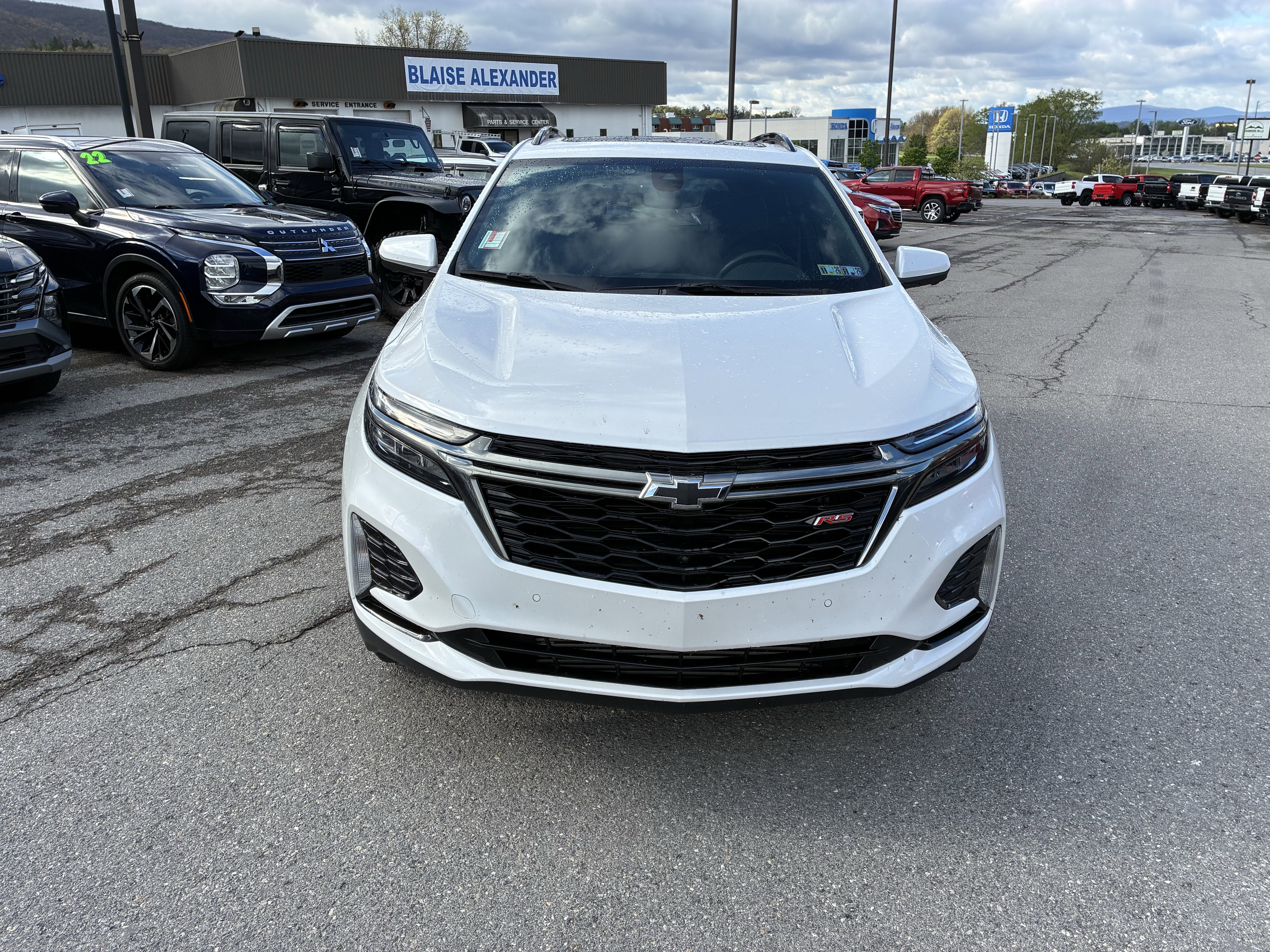 2023 Chevrolet Equinox RS