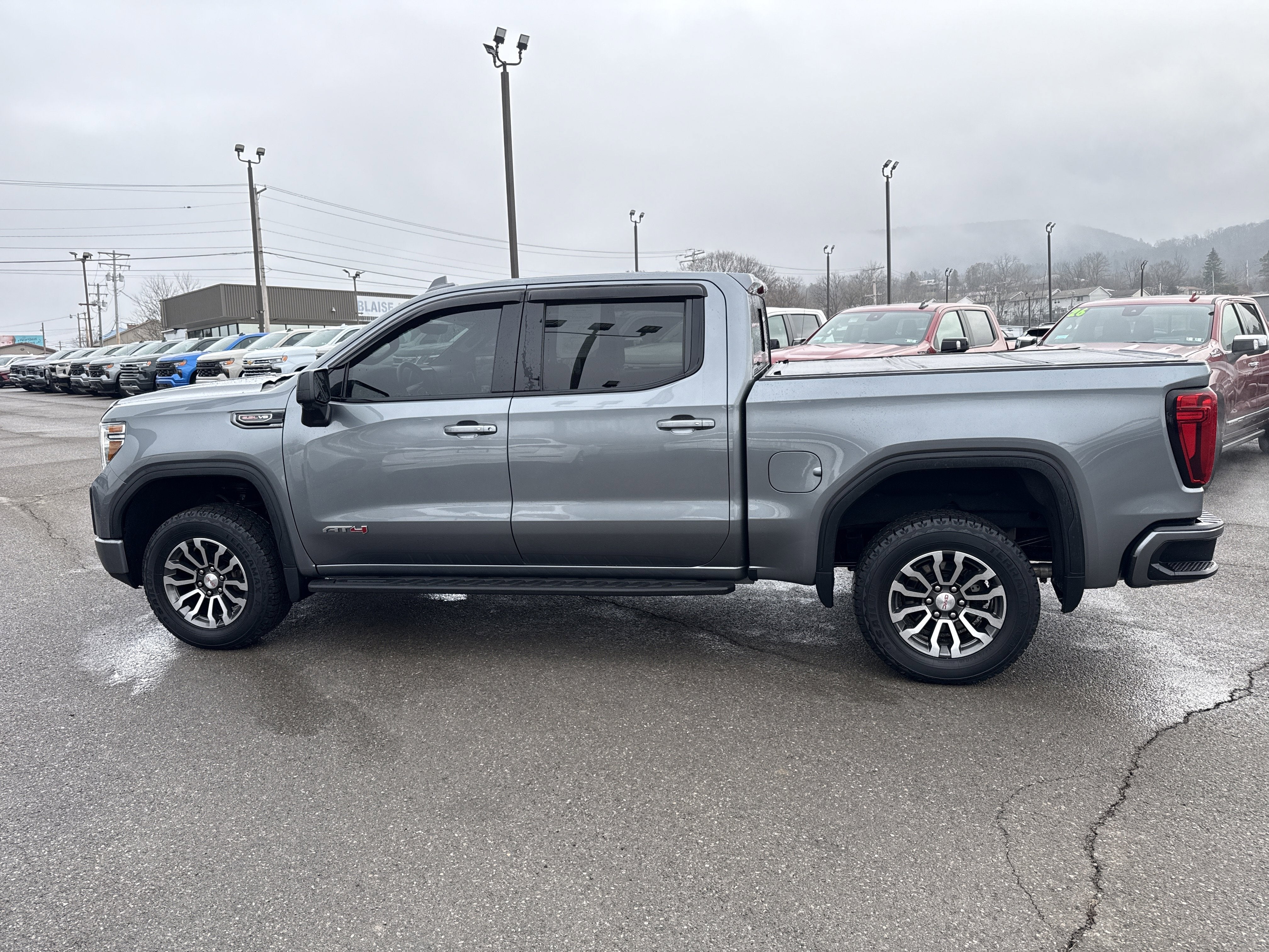 2021 GMC Sierra 1500 AT4