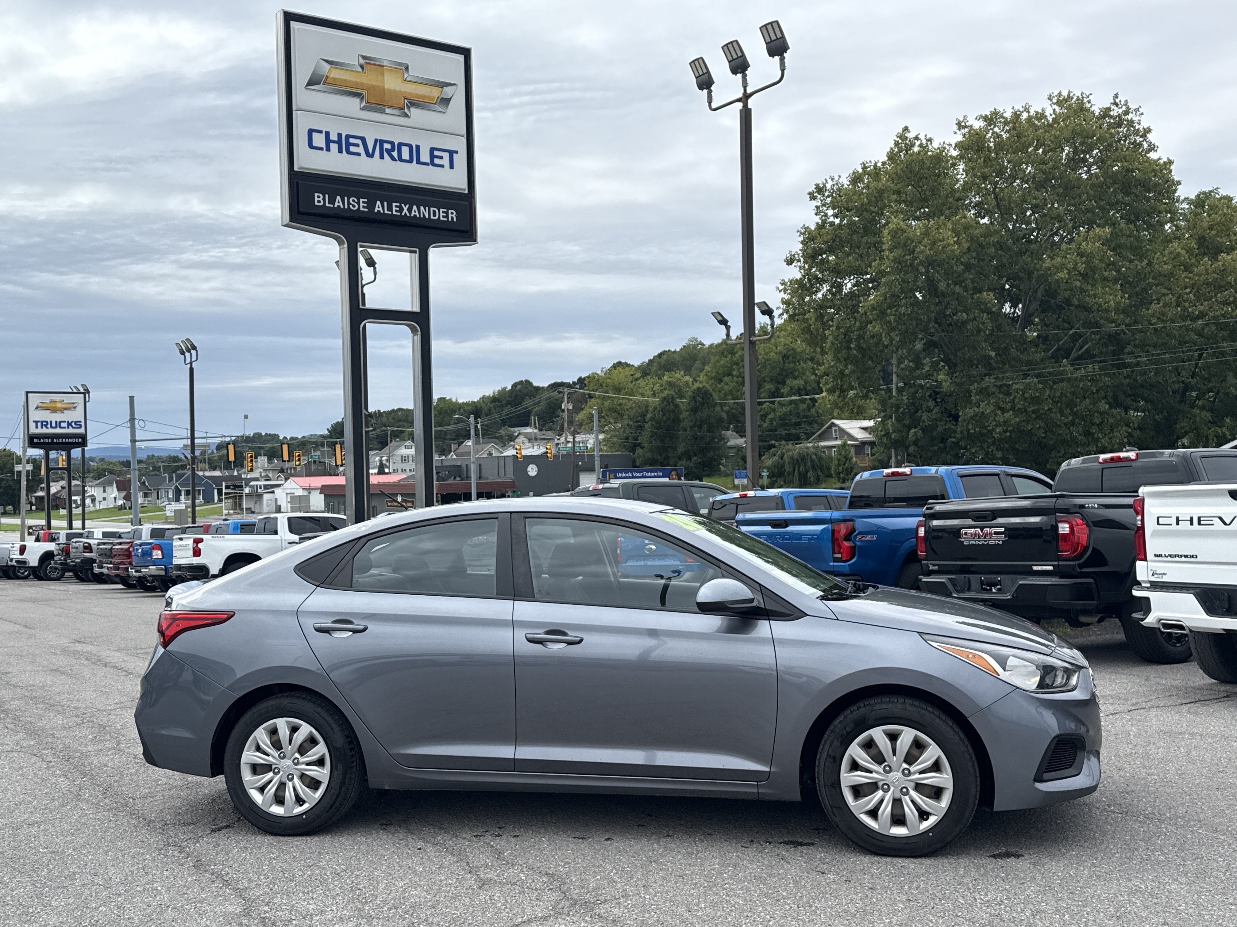 2020 Hyundai ACCENT SE