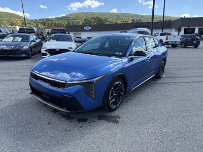 2025 Kia K4 GT-Line