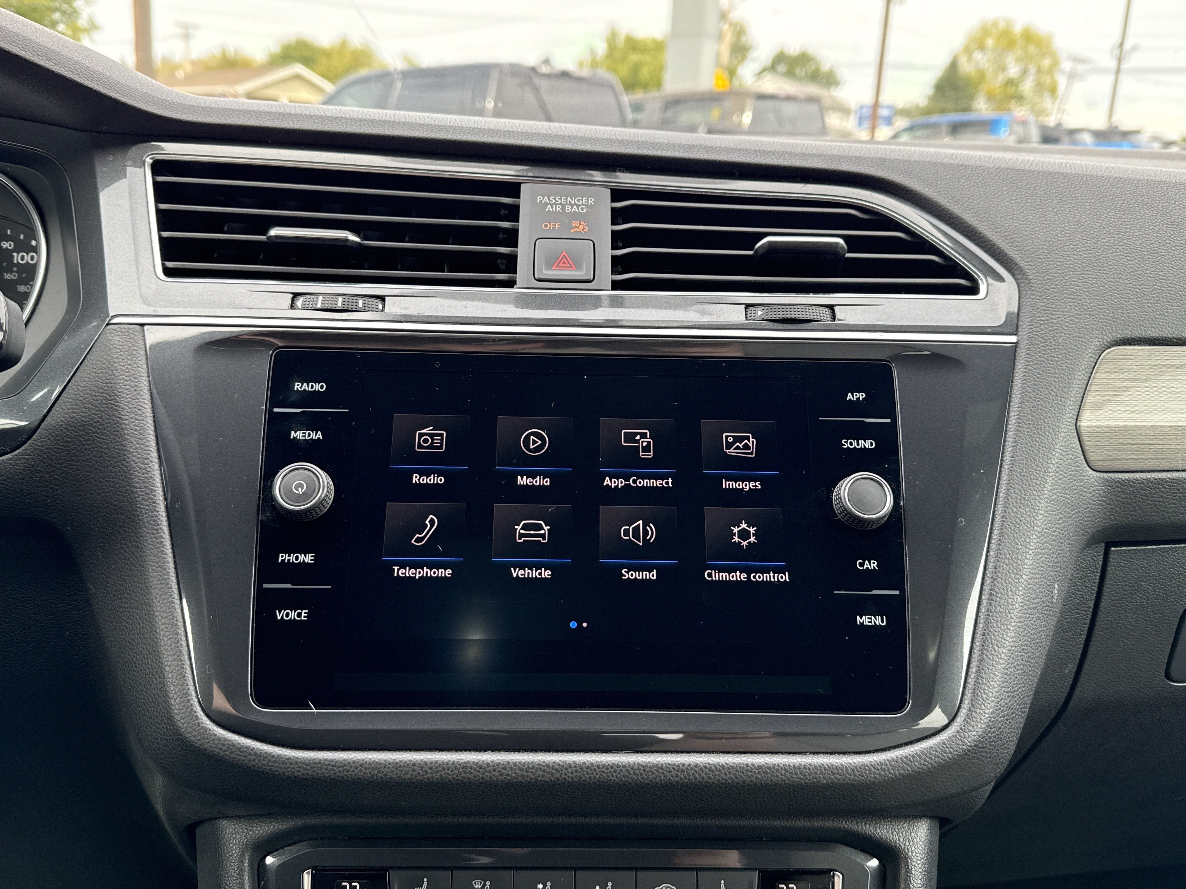 2020 Volkswagen Tiguan SE R-Line Black