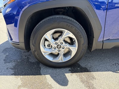2023 Hyundai TUCSON SE