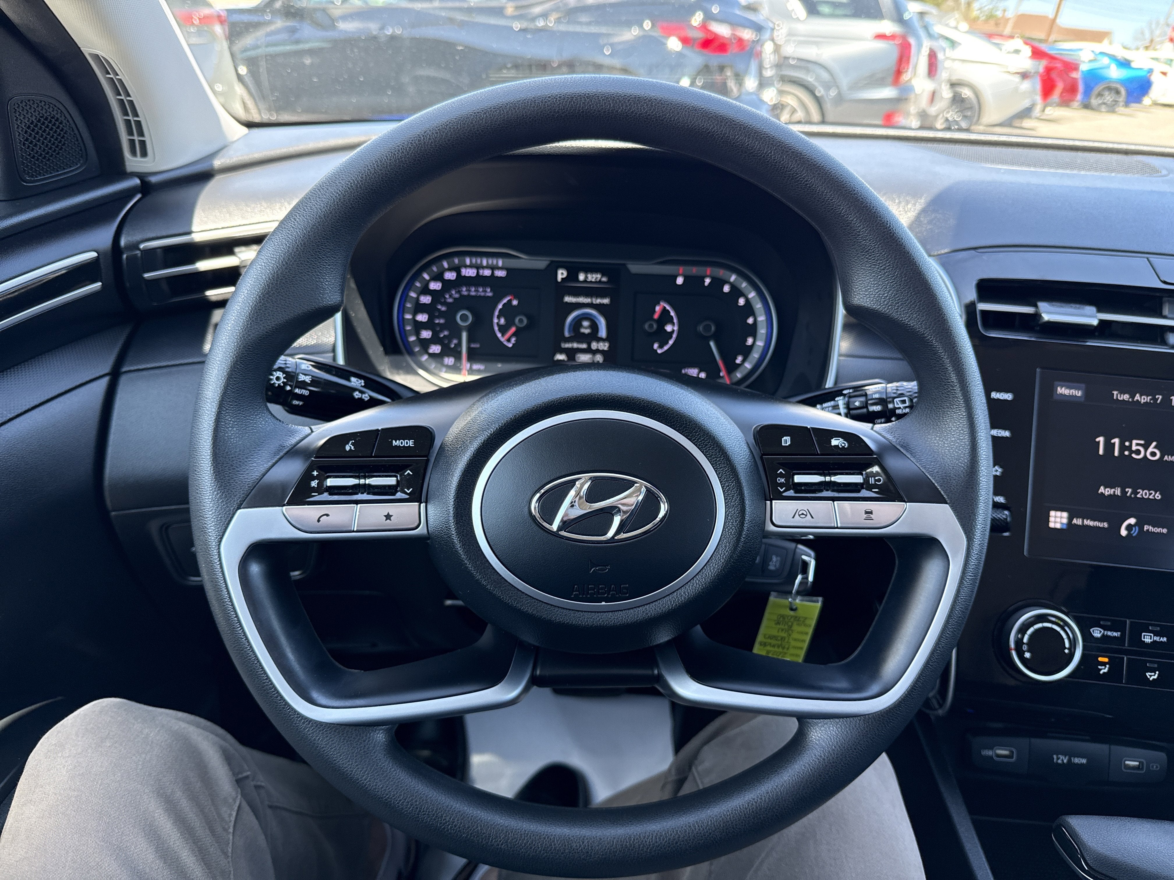 2023 Hyundai TUCSON SE