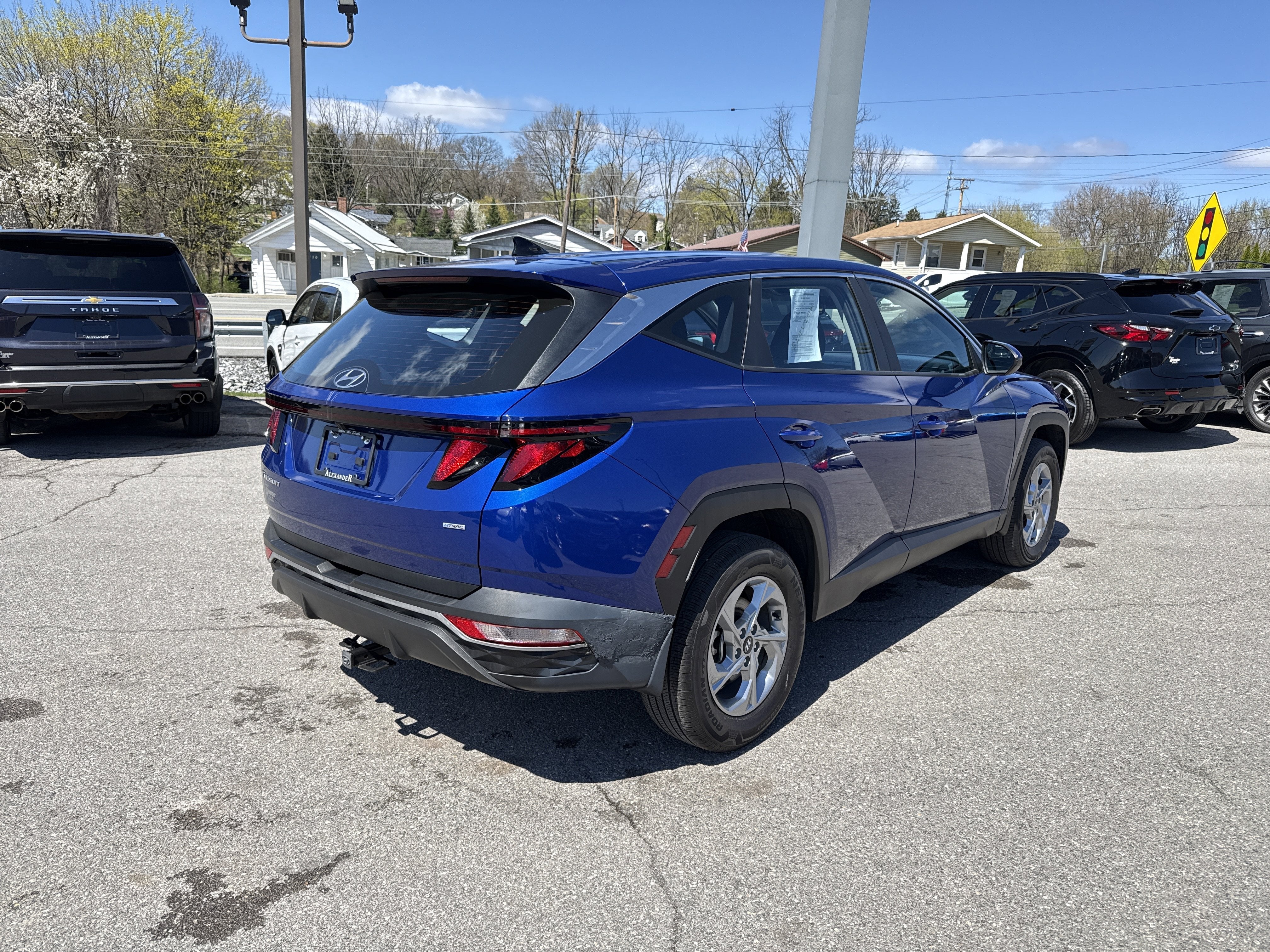 2023 Hyundai TUCSON SE