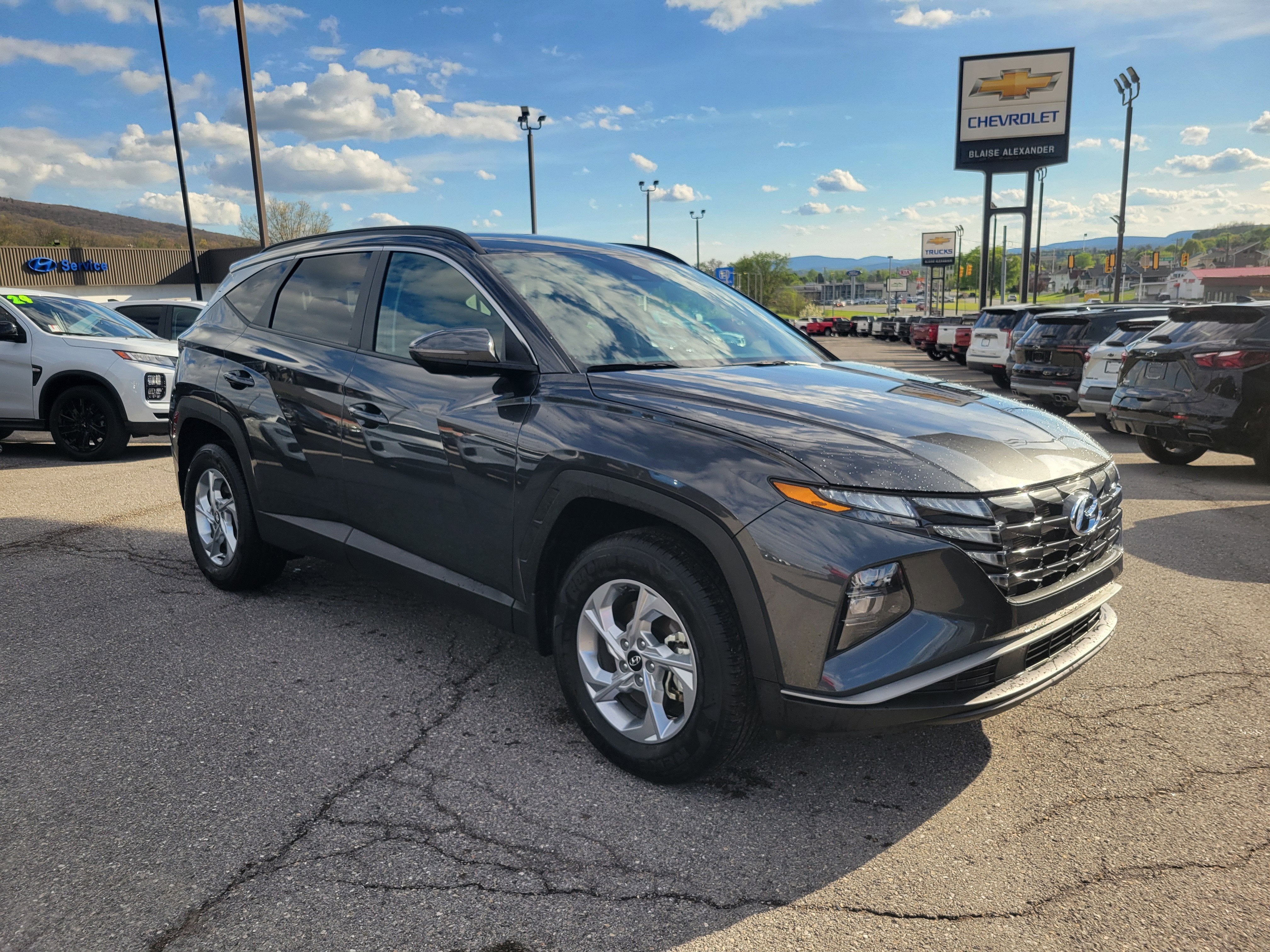 2023 Hyundai TUCSON SEL