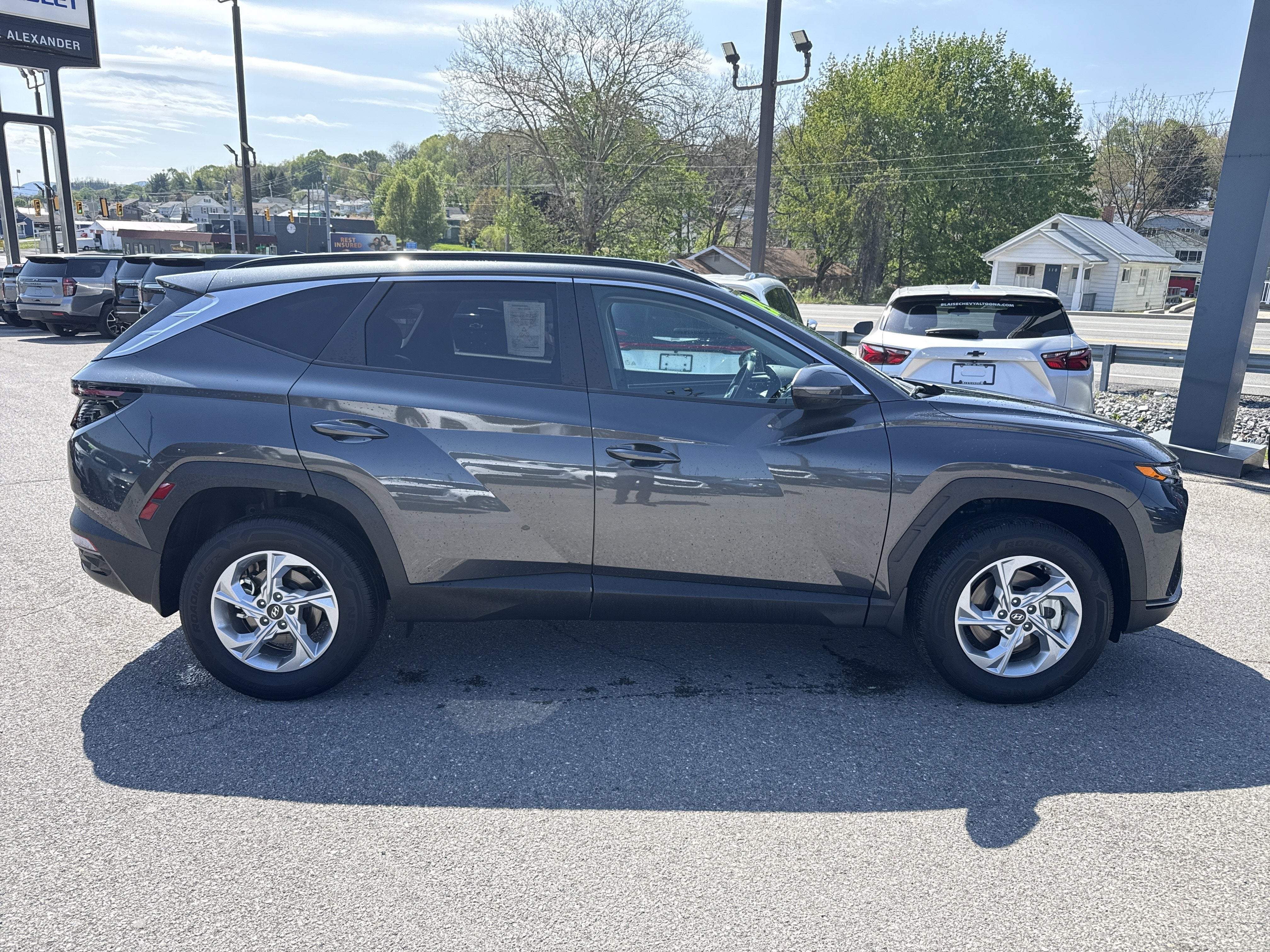 2023 Hyundai TUCSON SEL