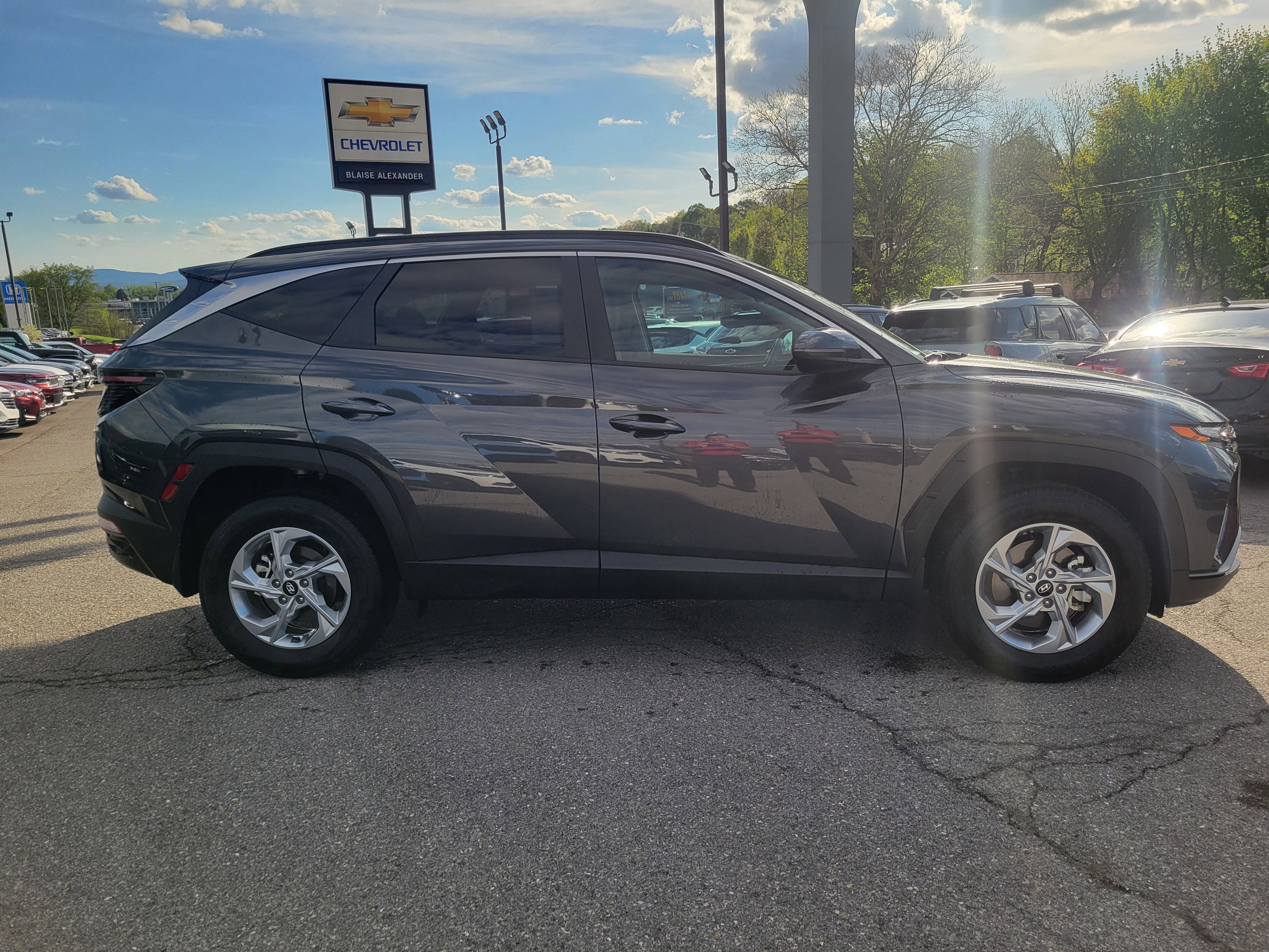 2023 Hyundai TUCSON SEL