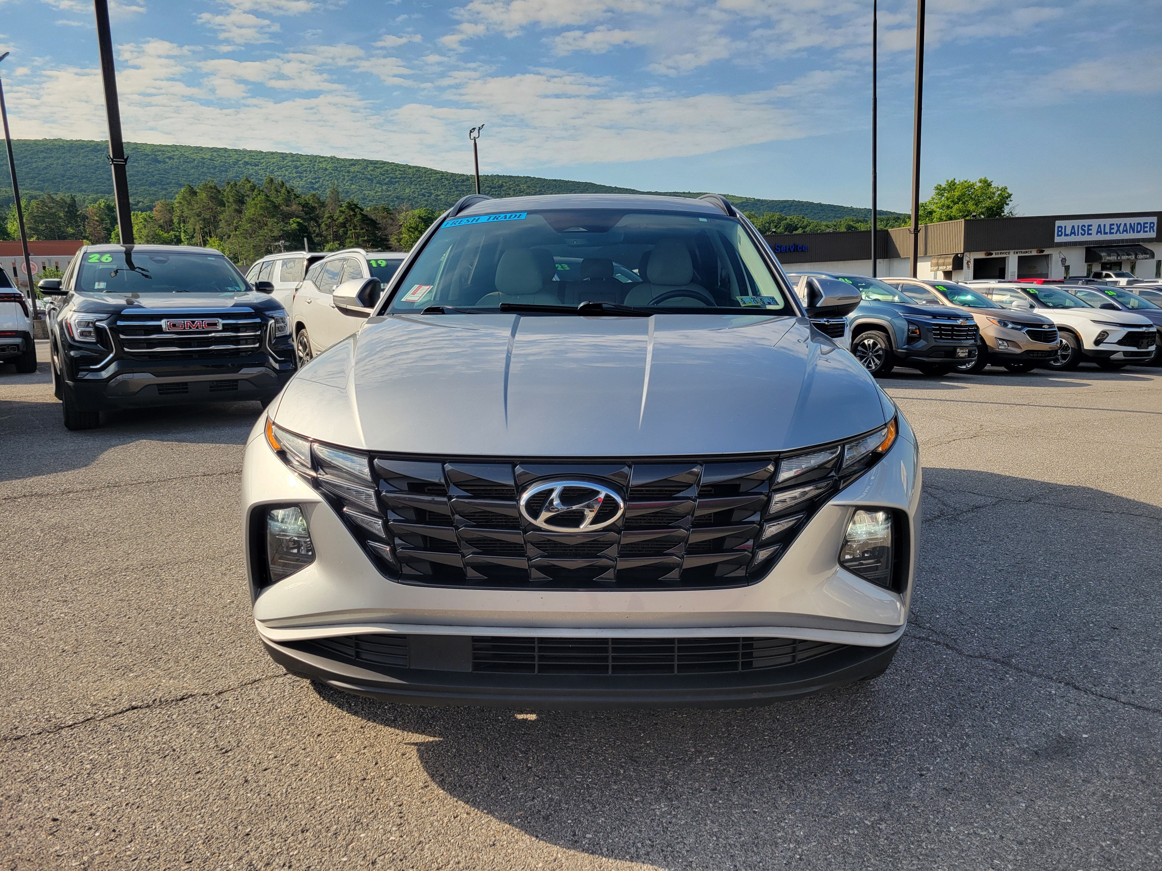 2023 Hyundai TUCSON SEL