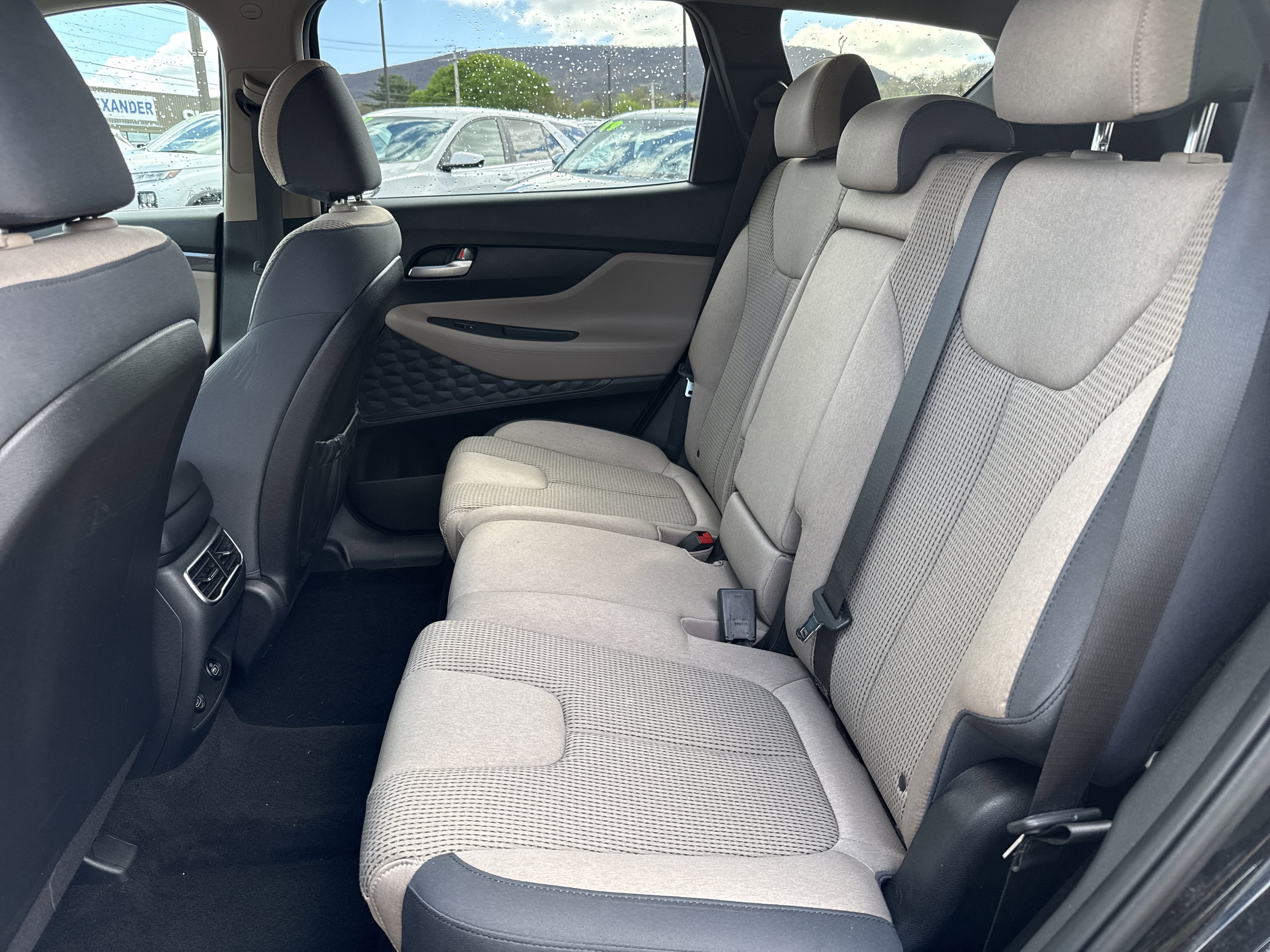 2023 Hyundai SANTA FE SE