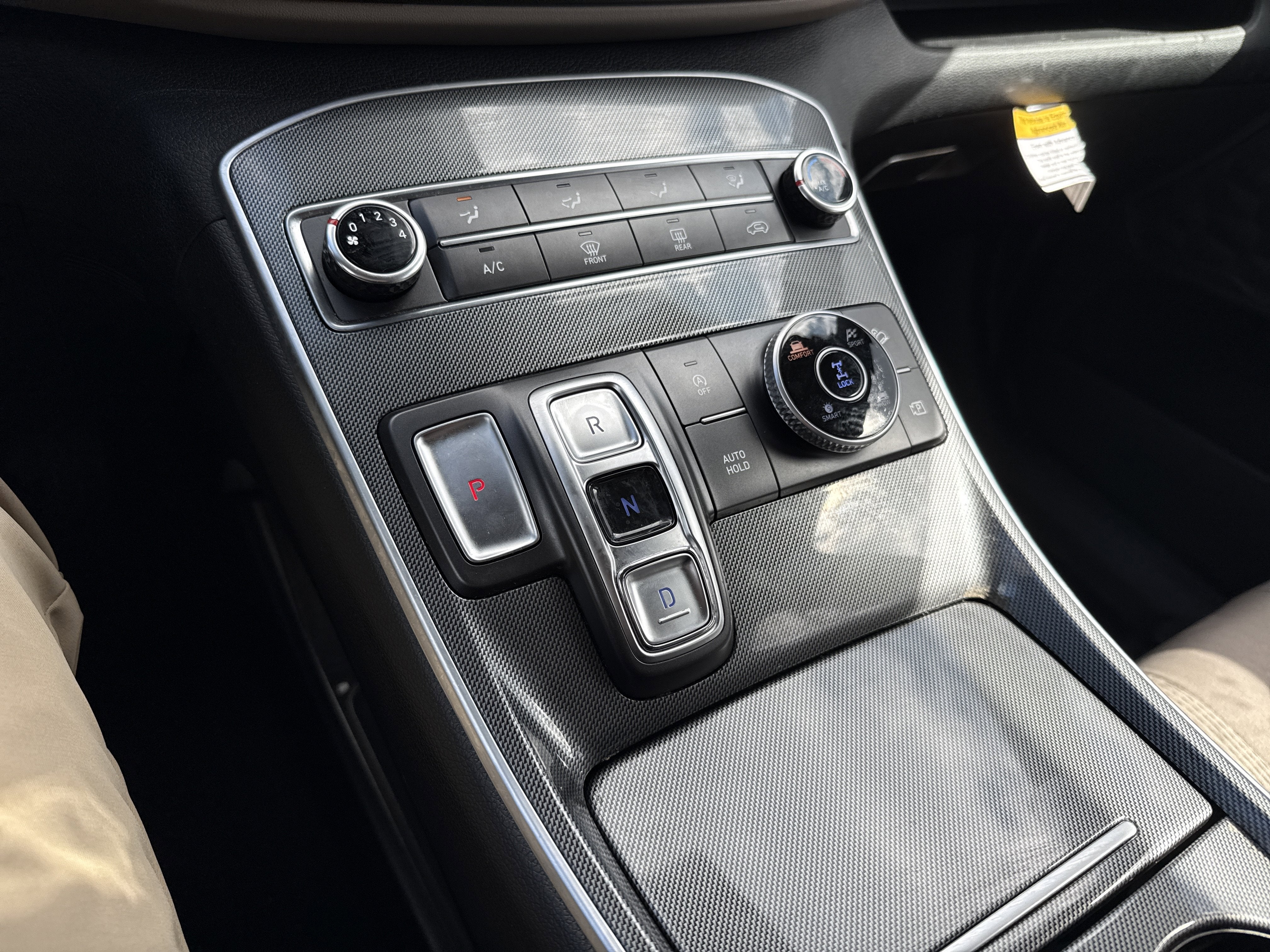 2023 Hyundai SANTA FE SE