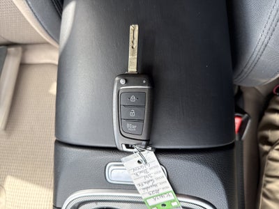 2023 Hyundai SANTA FE SE