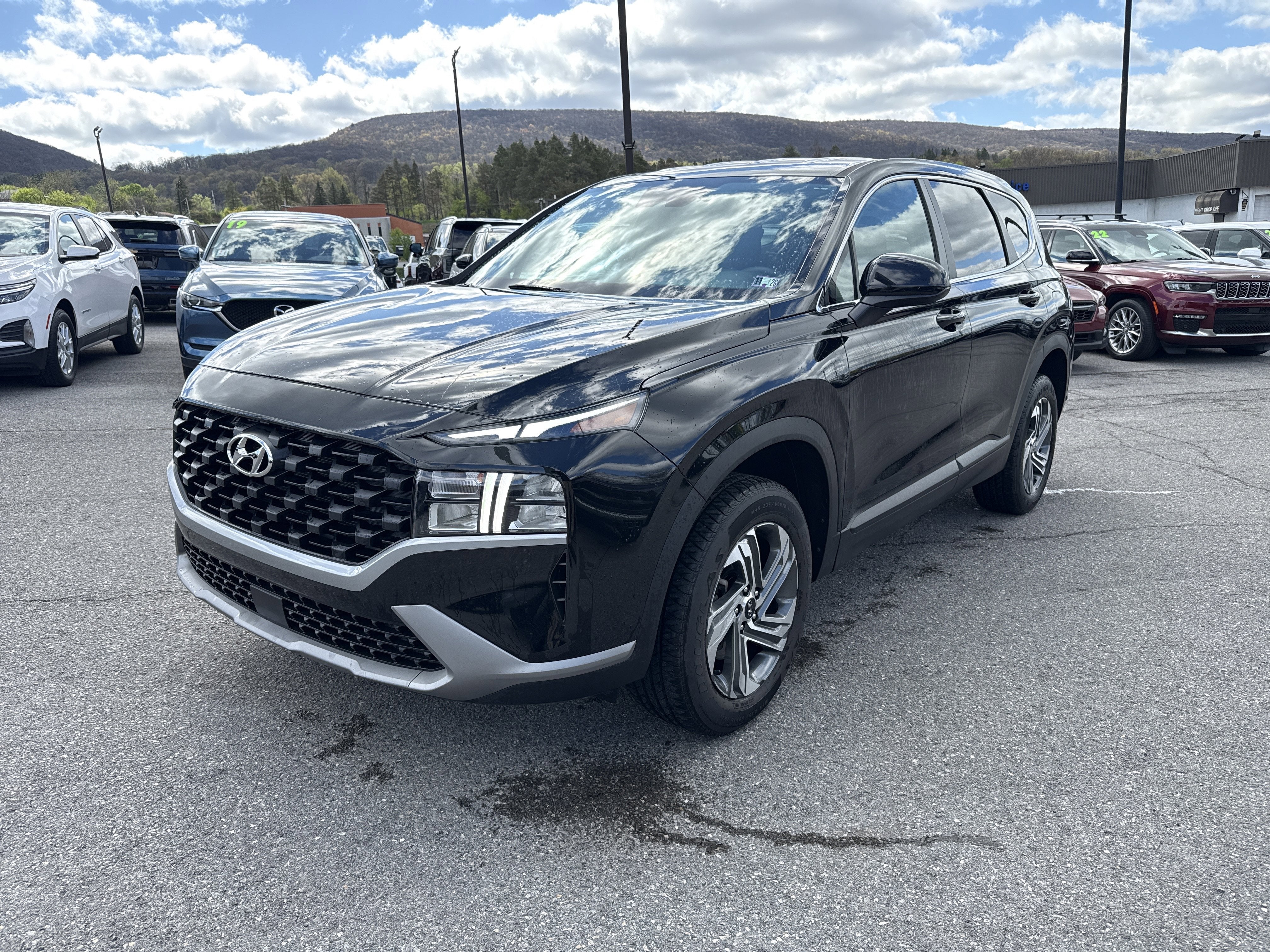 2023 Hyundai SANTA FE SE