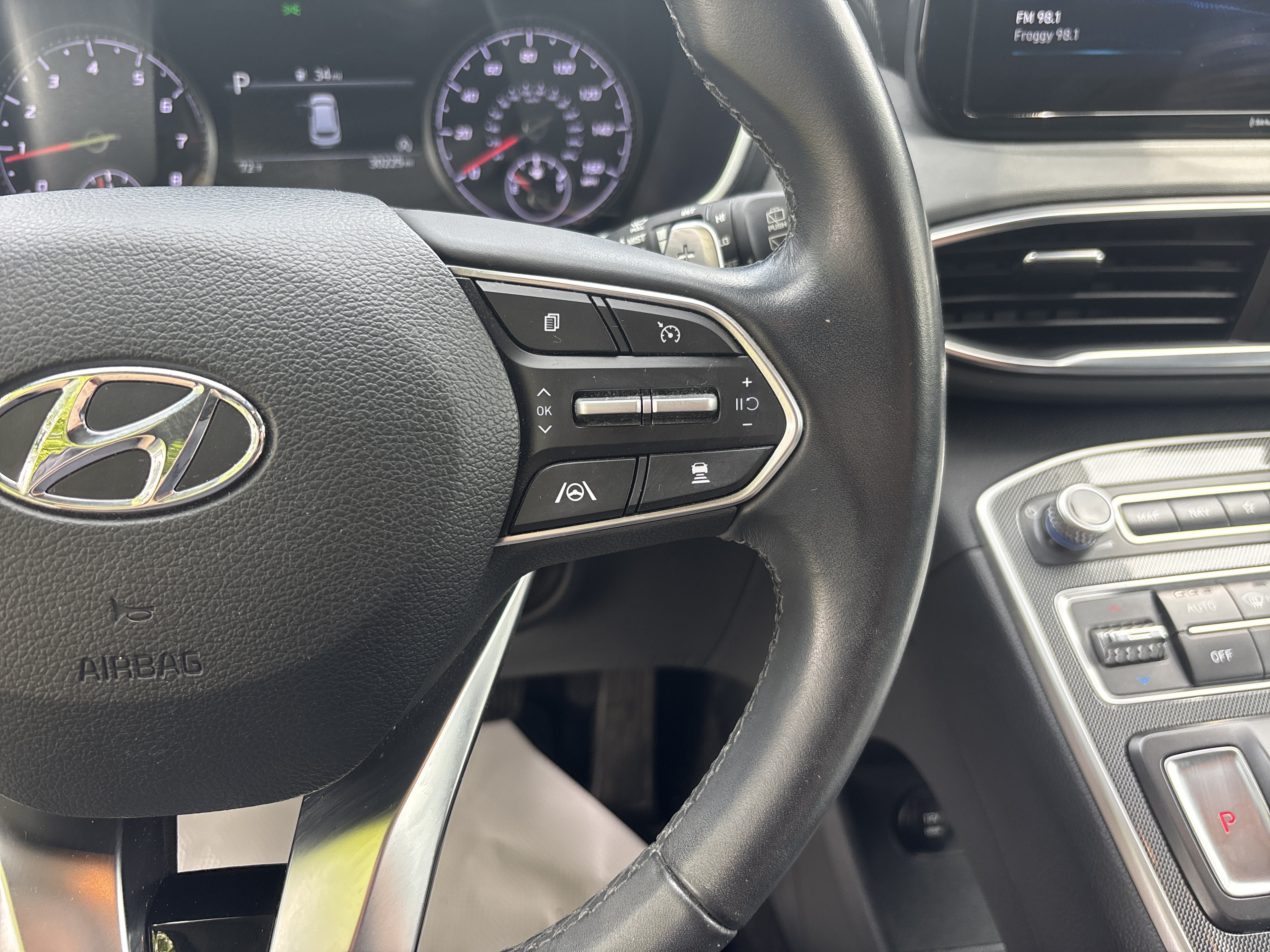 2023 Hyundai SANTA FE SEL