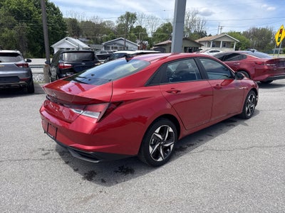 2023 Hyundai ELANTRA SEL