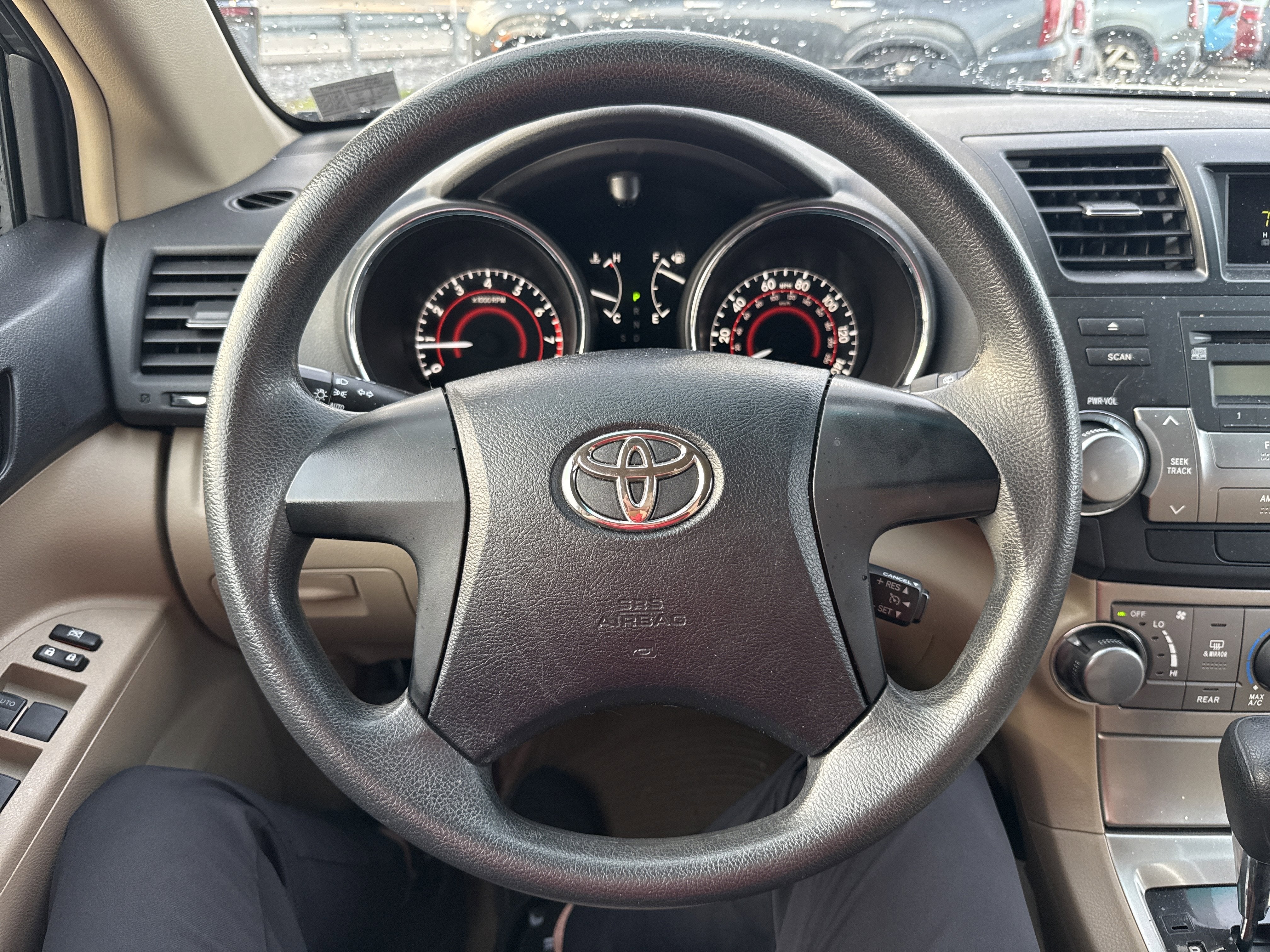 2011 Toyota Highlander Base