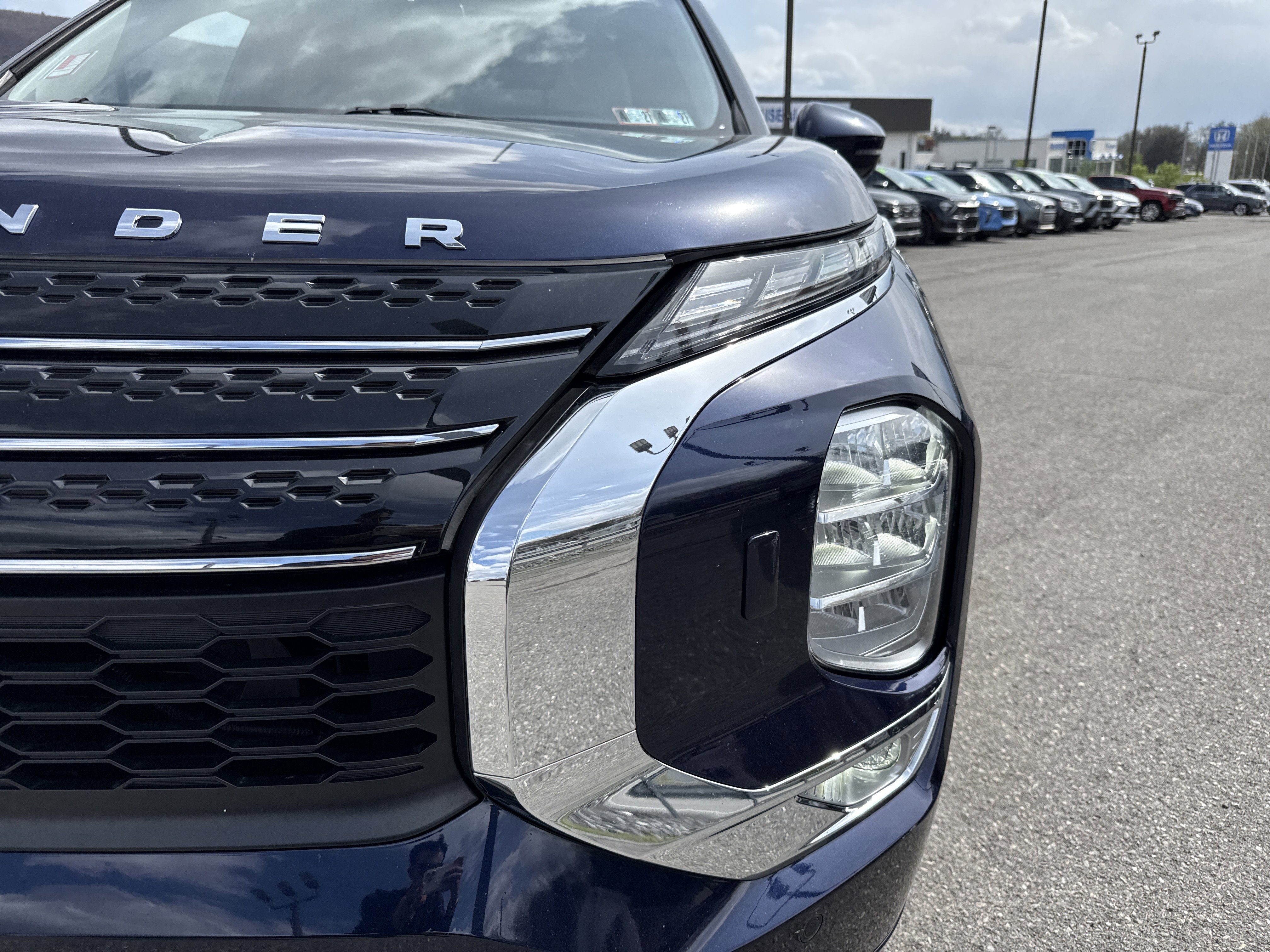 2022 Mitsubishi Outlander SEL