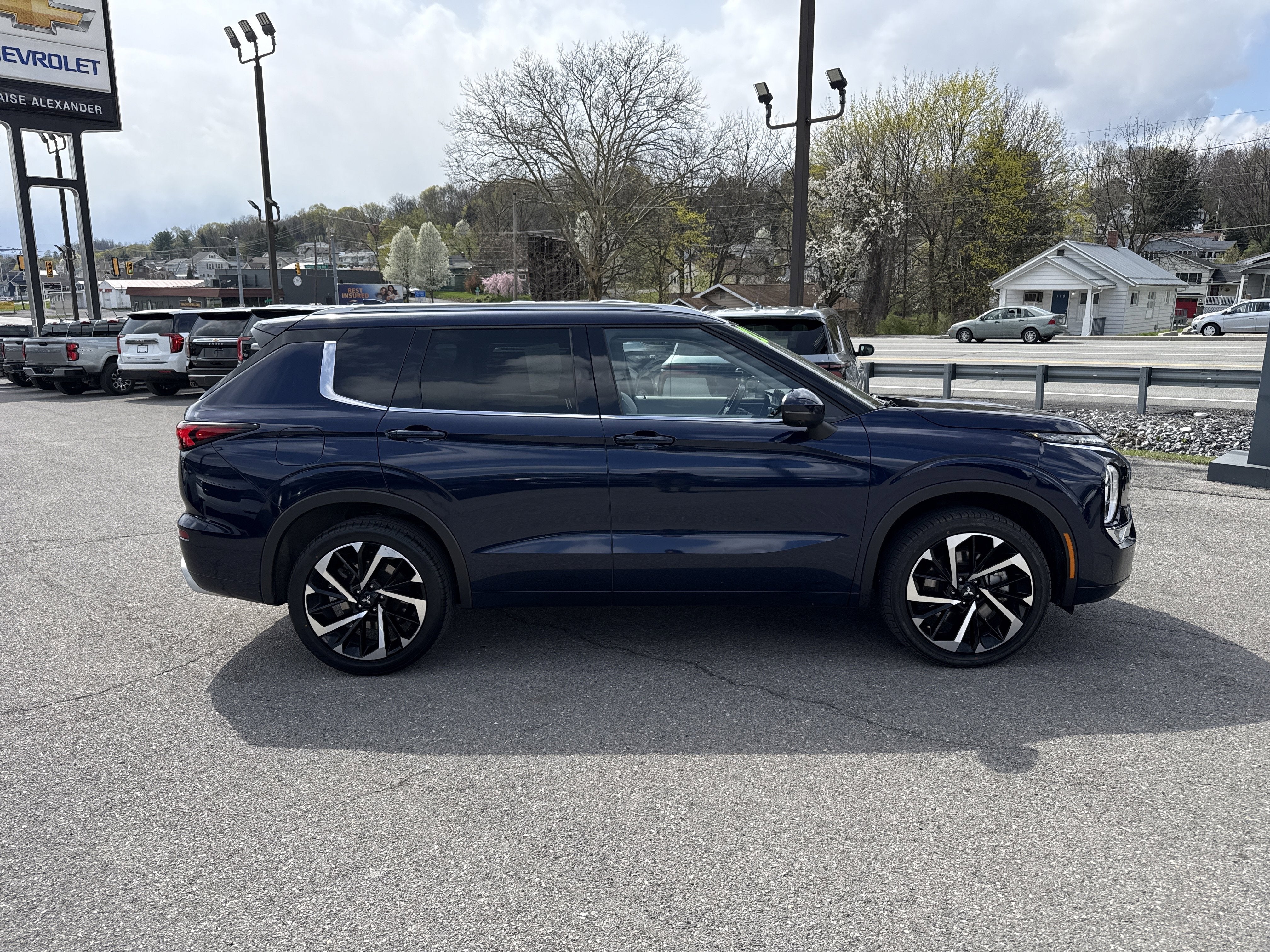 2022 Mitsubishi Outlander SEL