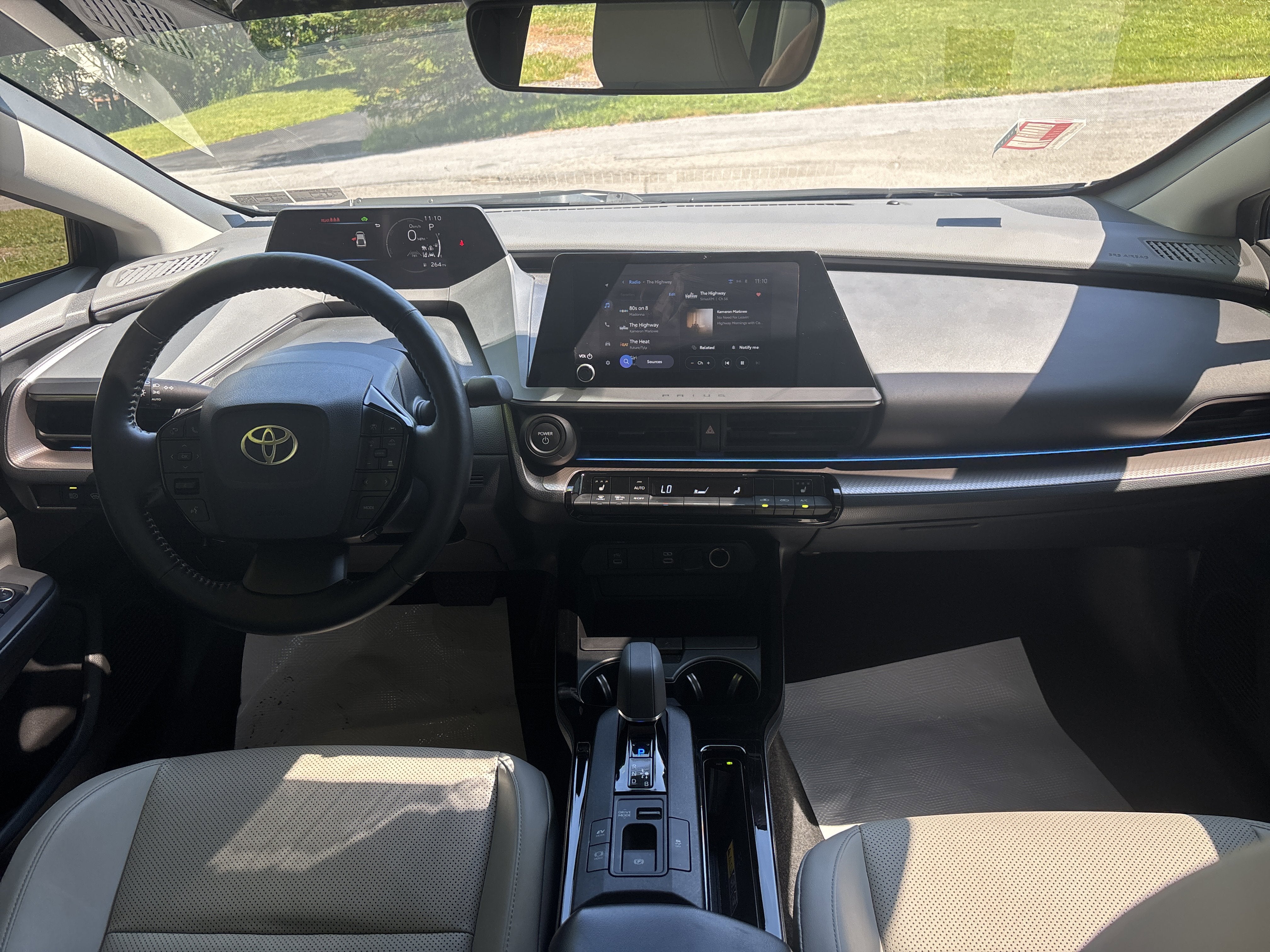 2023 Toyota Prius XLE