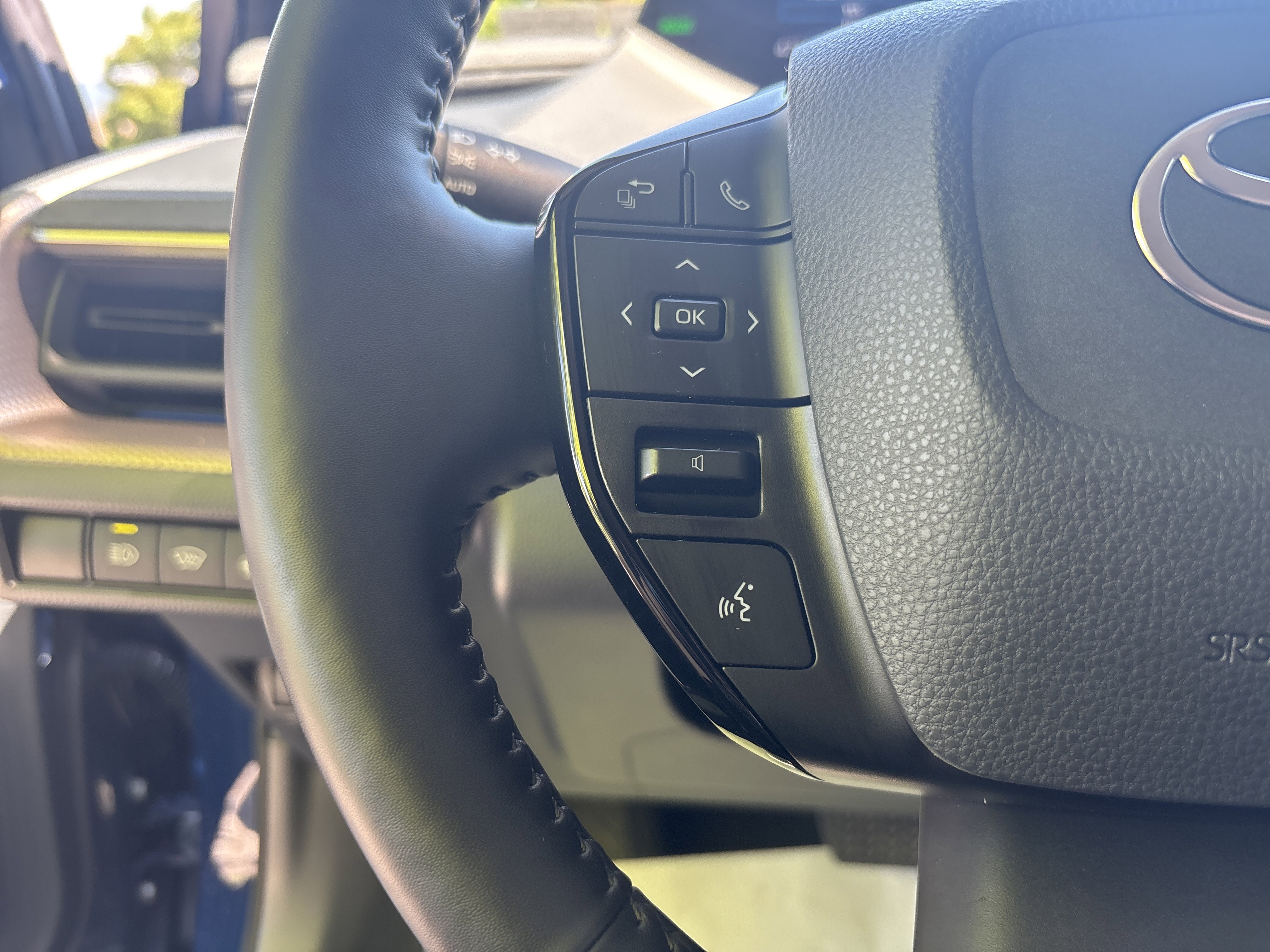 2023 Toyota Prius XLE