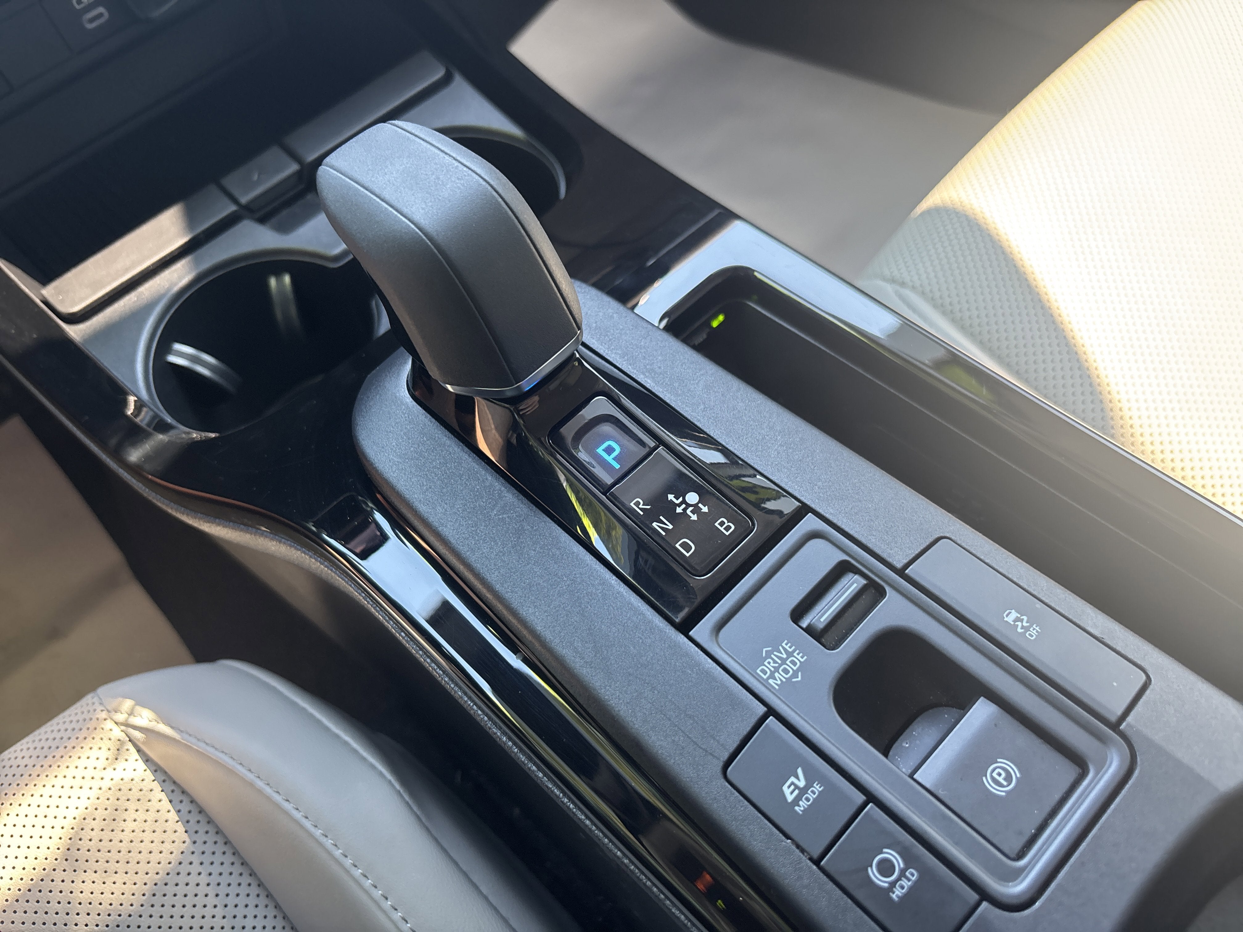 2023 Toyota Prius XLE