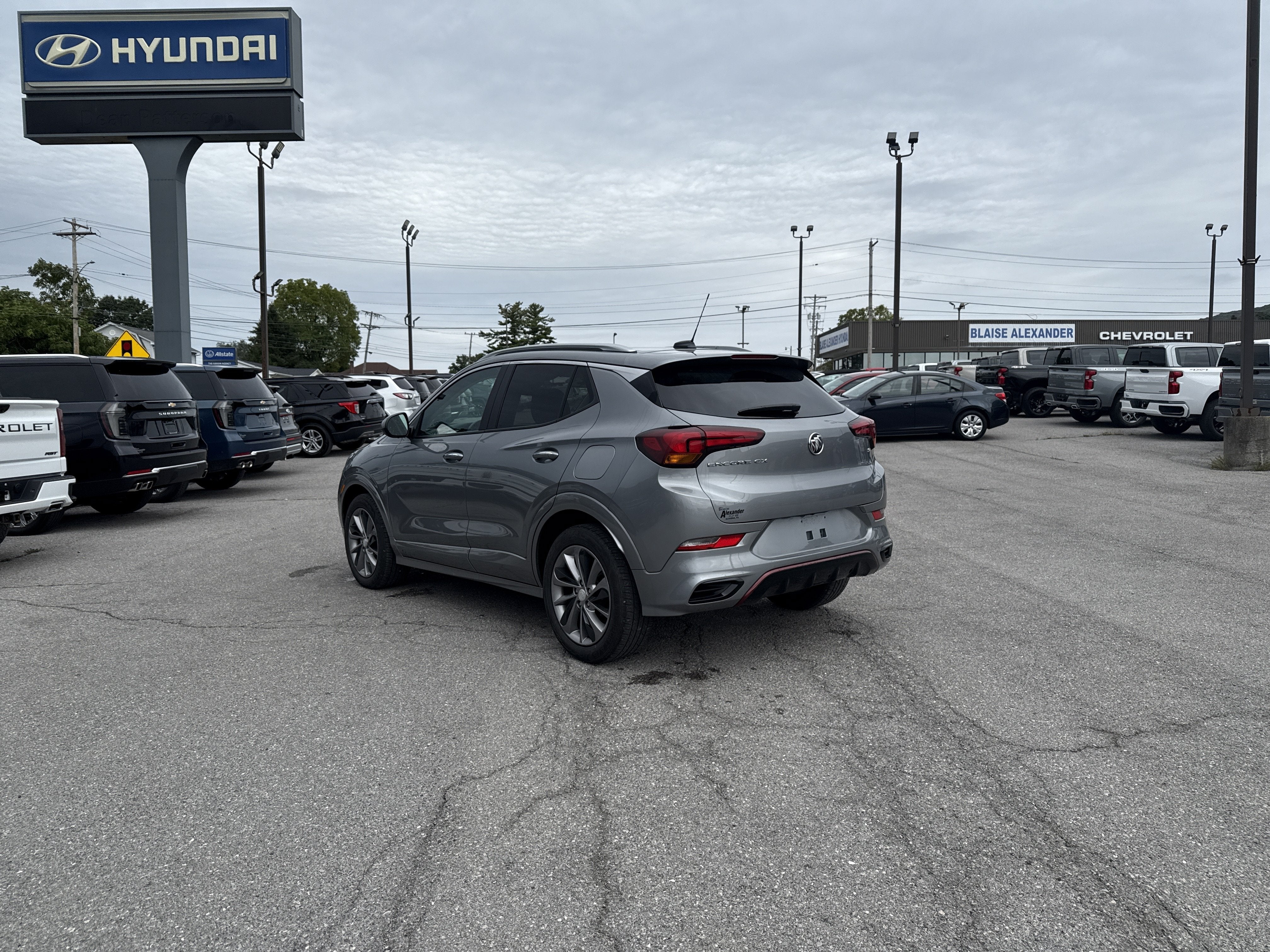 2023 Buick Encore GX Select