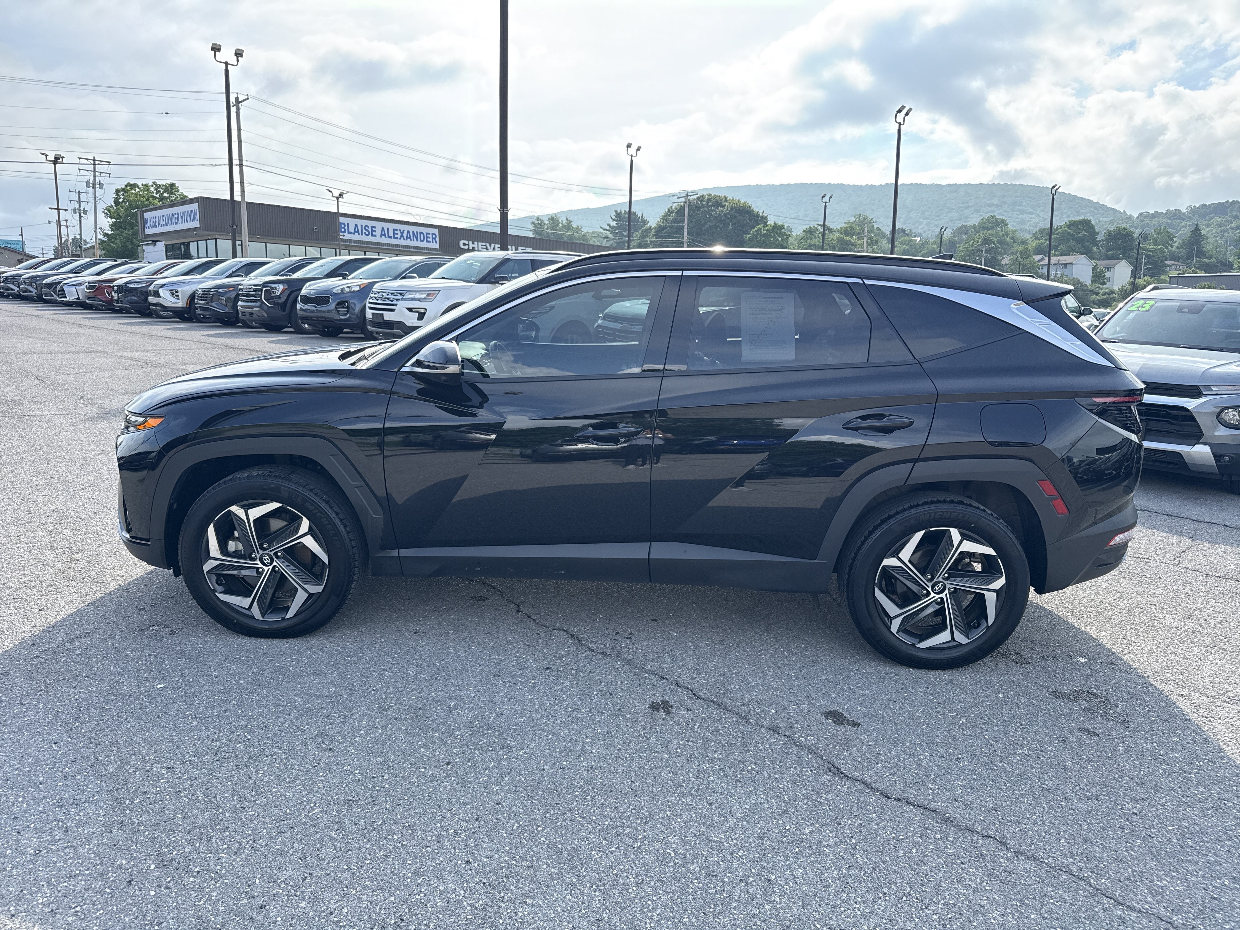 2024 Hyundai TUCSON HYBRID Limited