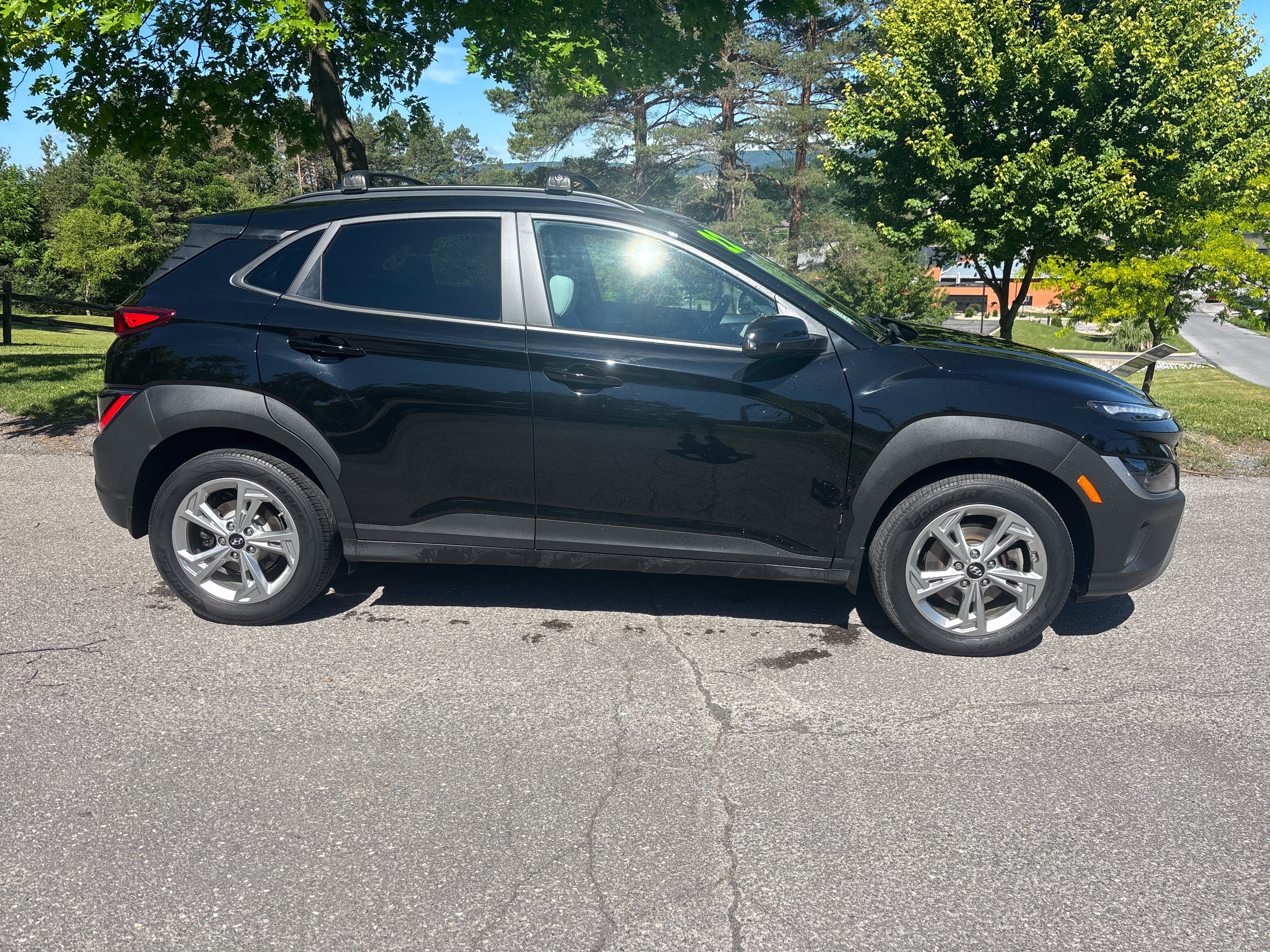 2022 Hyundai KONA SEL