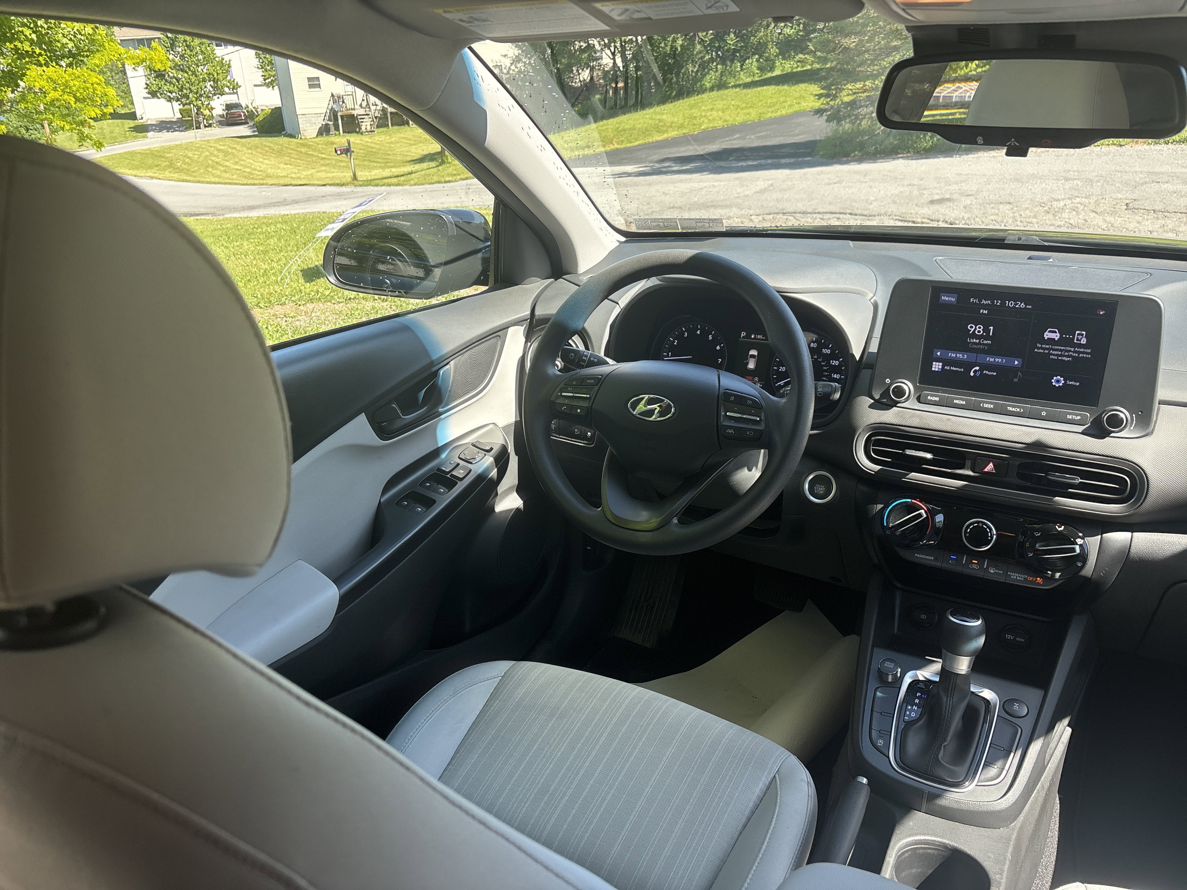 2022 Hyundai KONA SEL