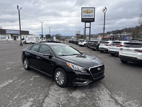 2017 Hyundai SONATA HYBRID SE